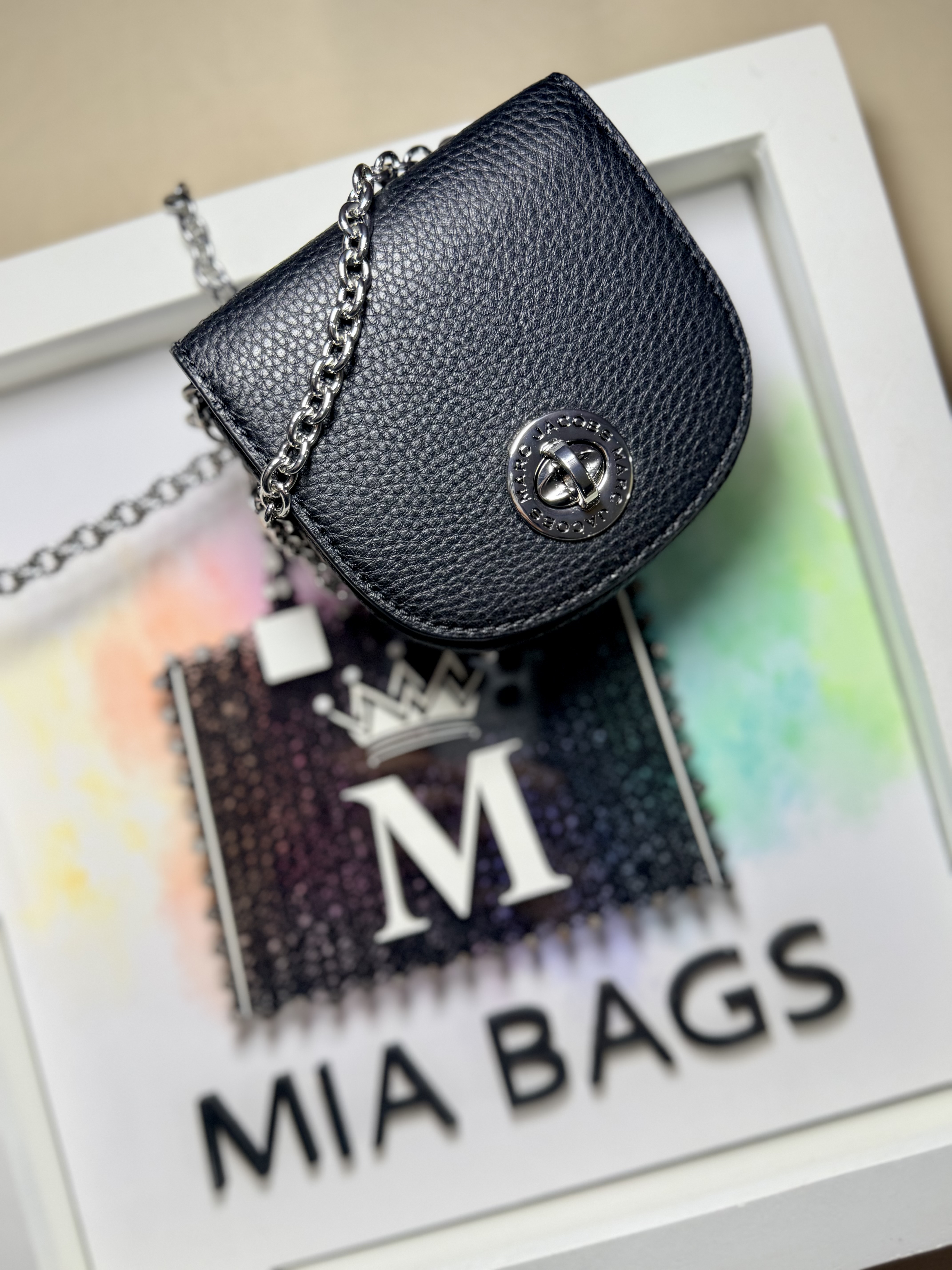 Bolso mini de cuero negro