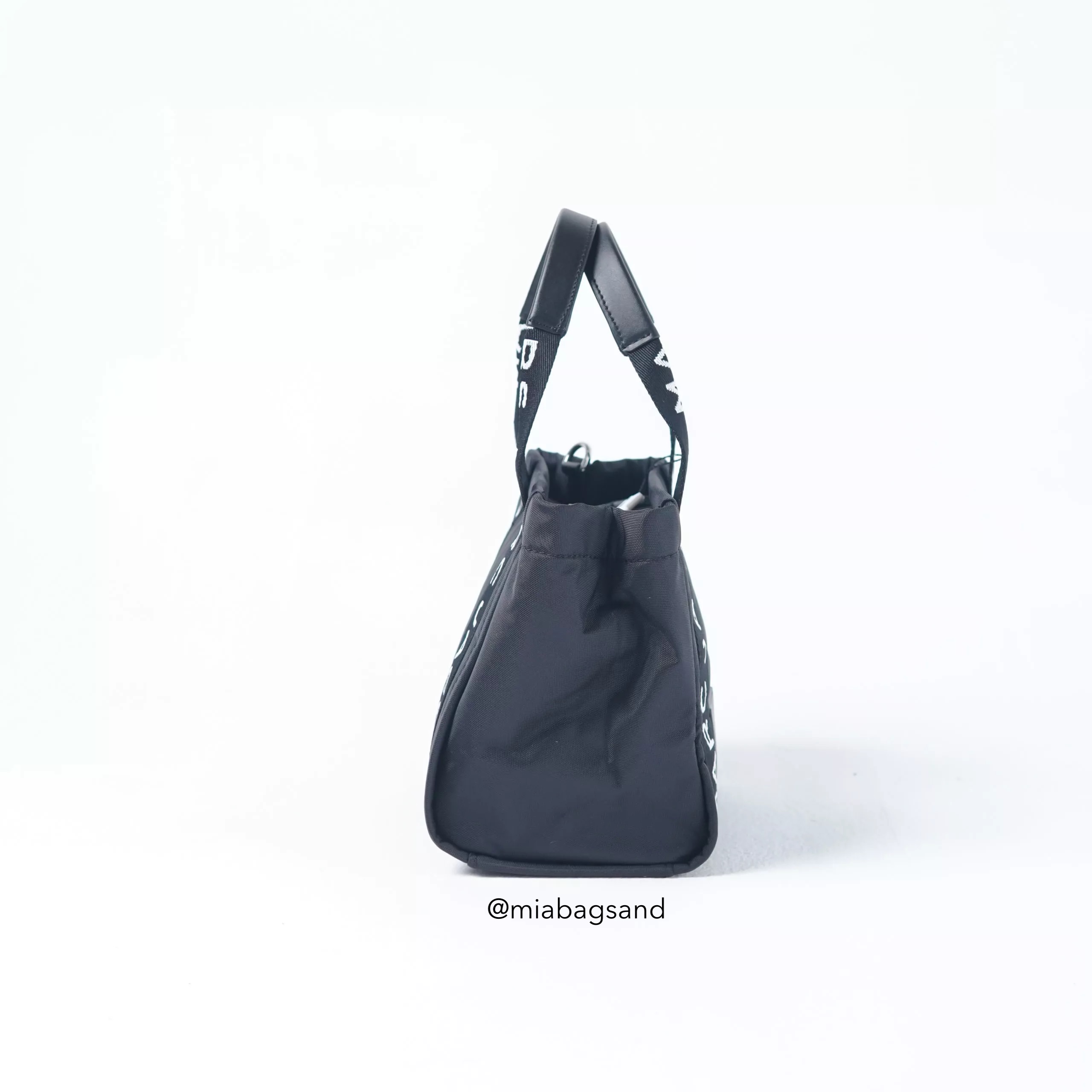 Bolso mini nylon con strap