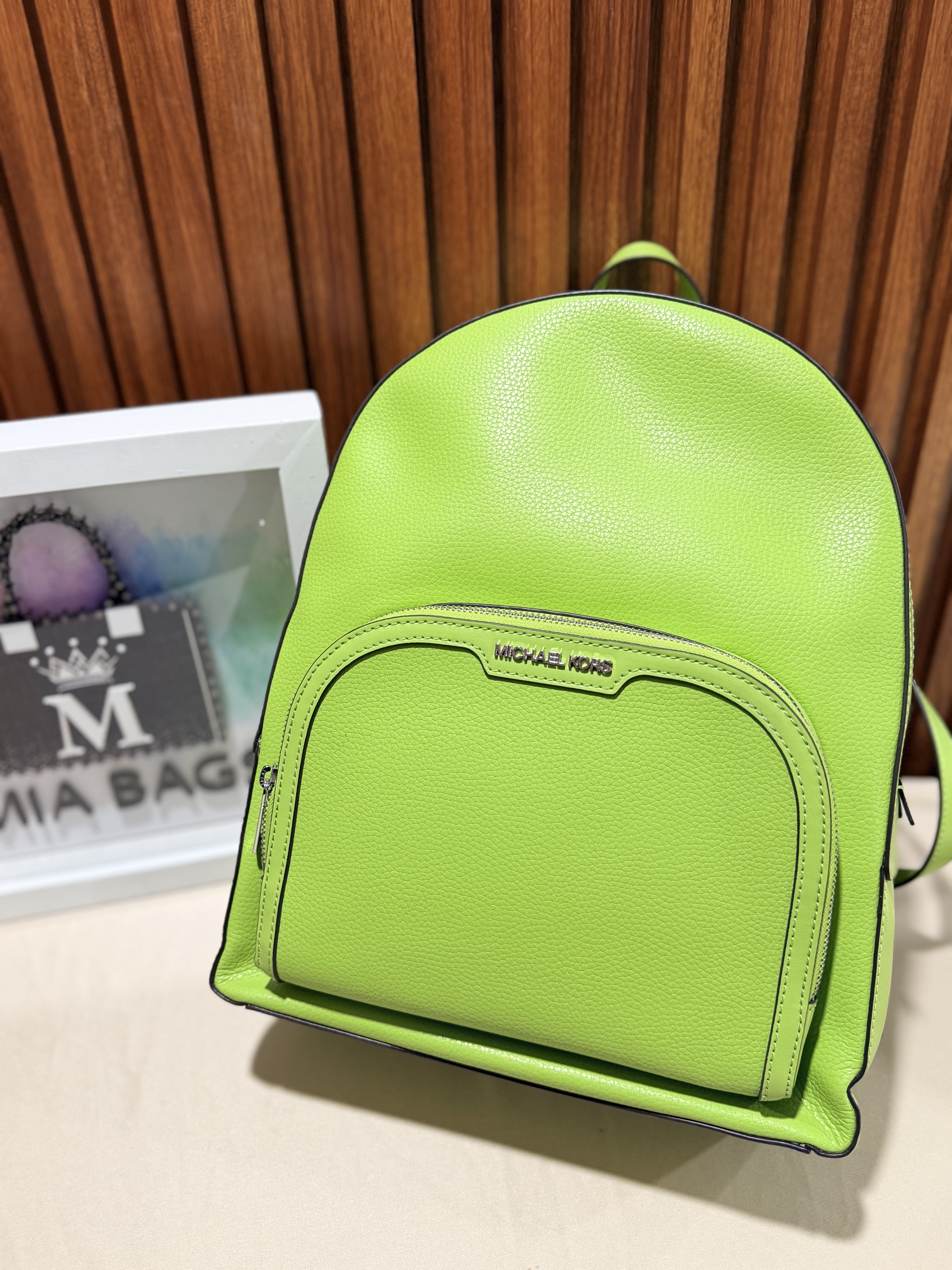 Mochila grande color verde