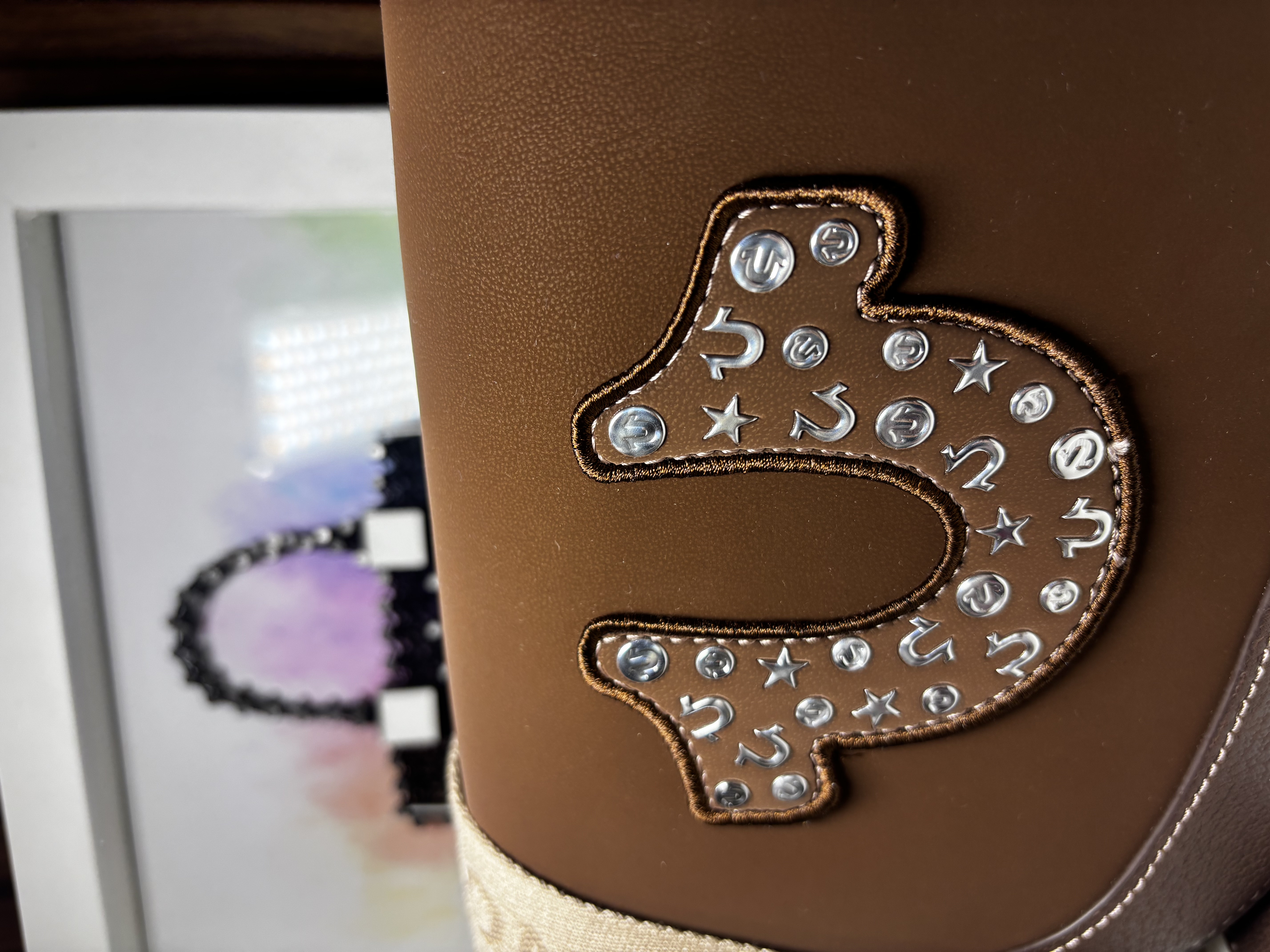 Bolso café estilo texano