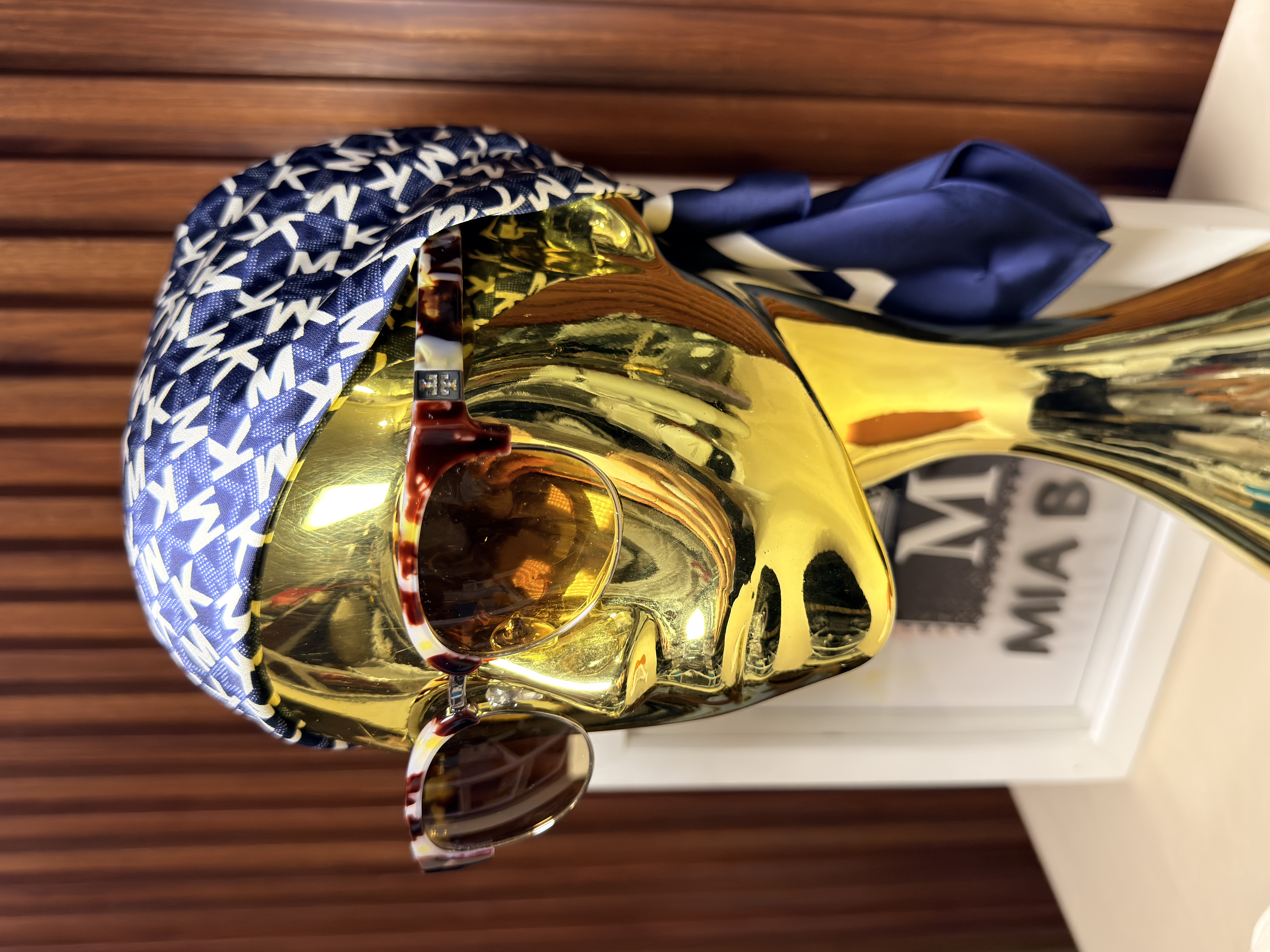 Lentes de sol con medio marco