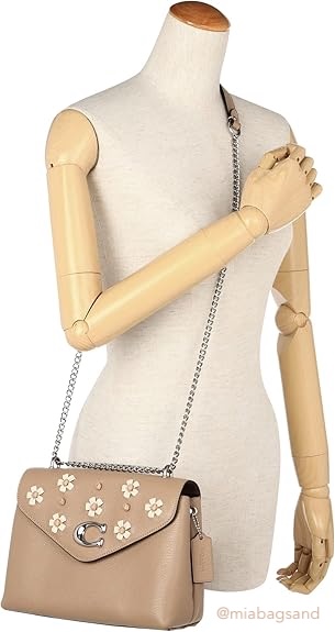 Pieza boutique flores beige