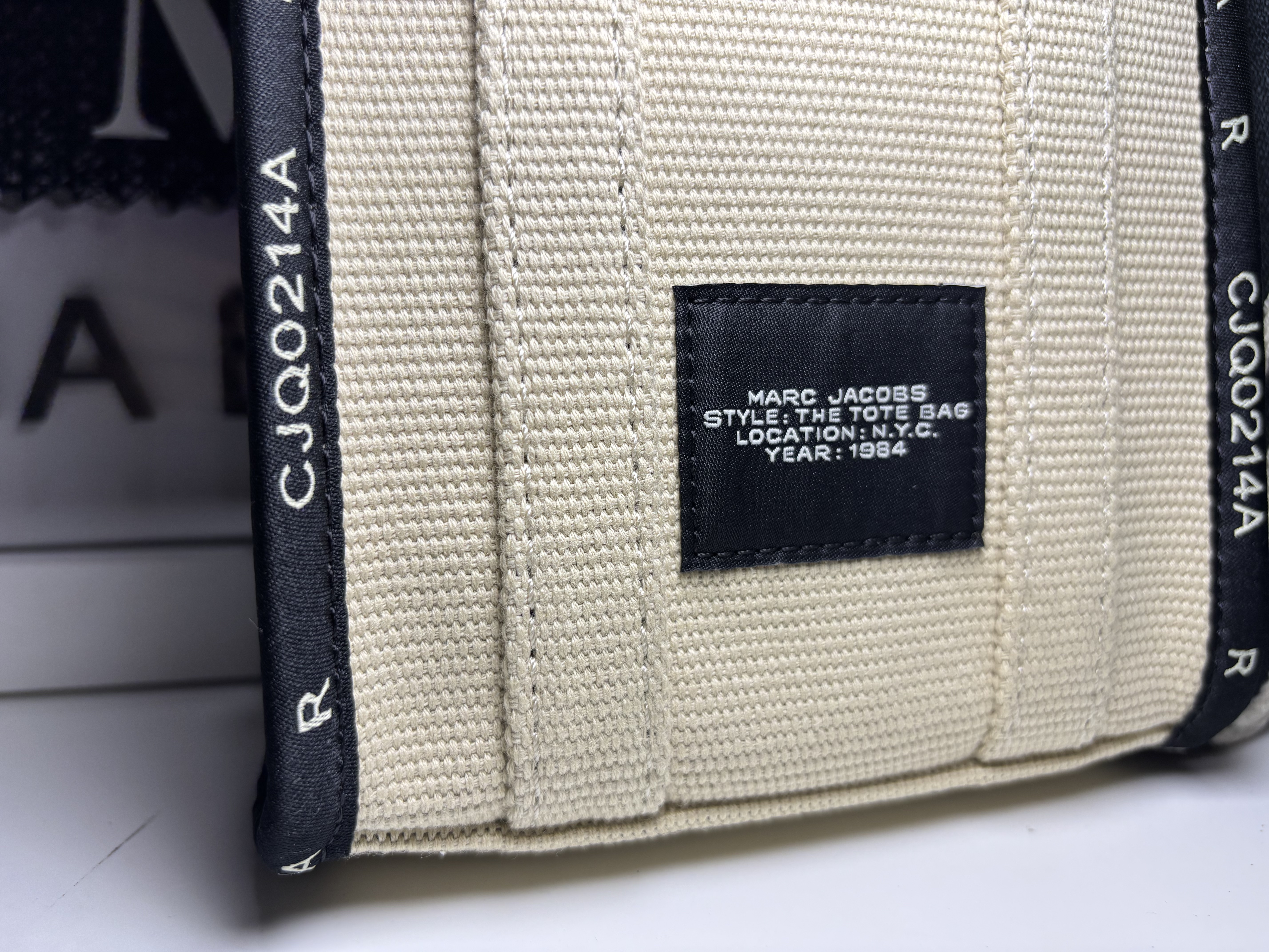 Tote crossbody The Jacquard