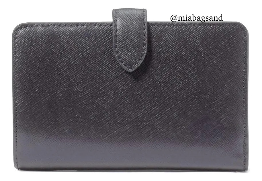 Cartera negra con clip a presión 