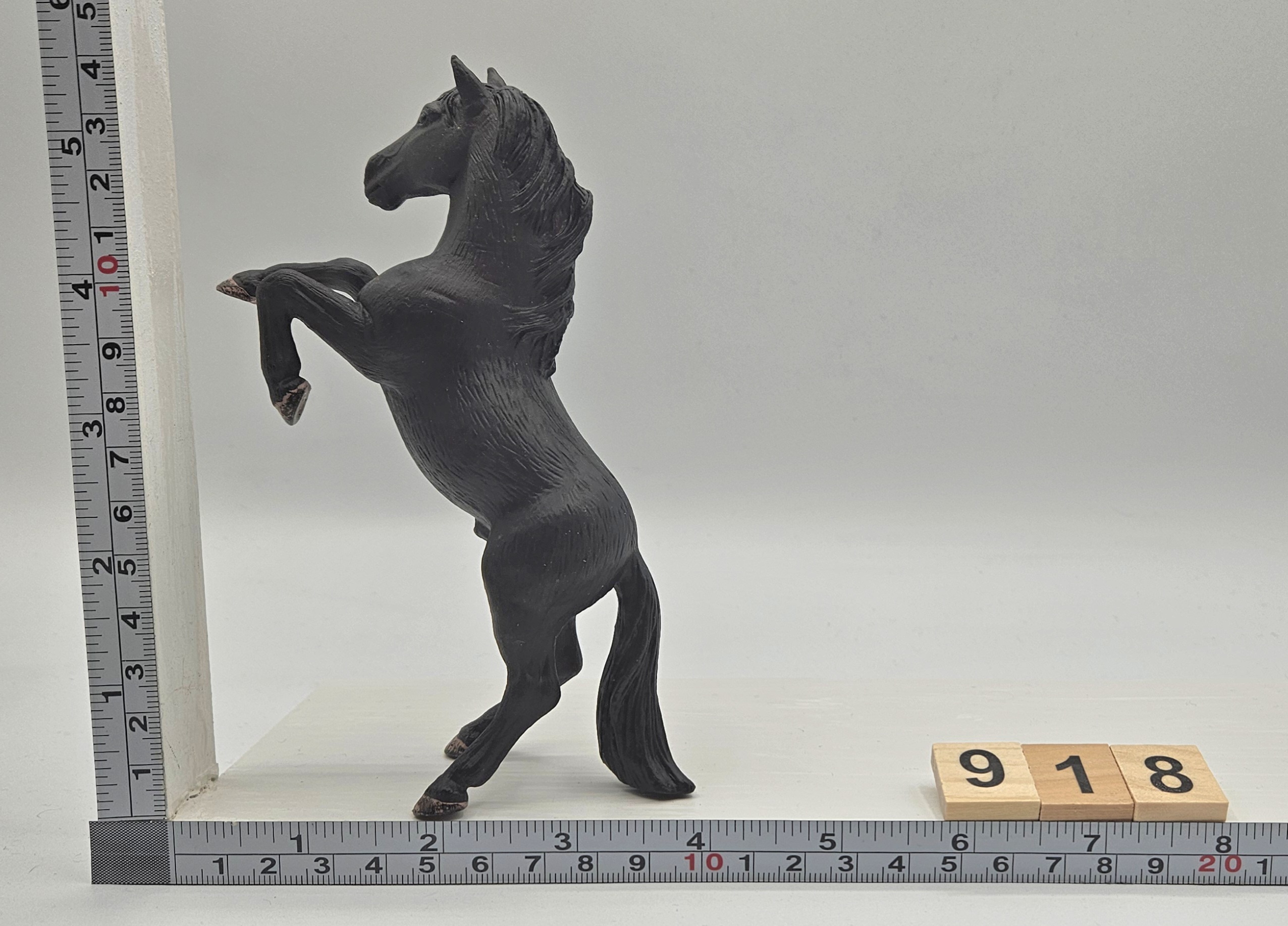 Caballo Mustang Negro