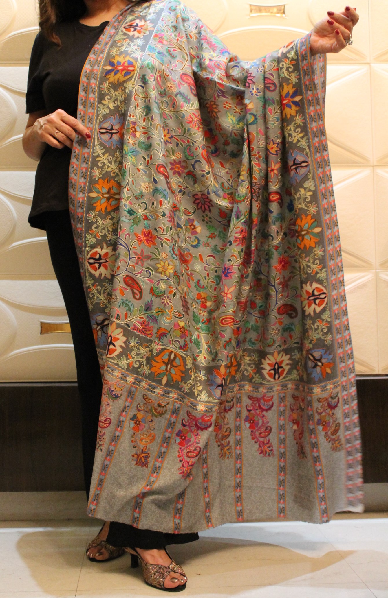 Kalamkari Gris