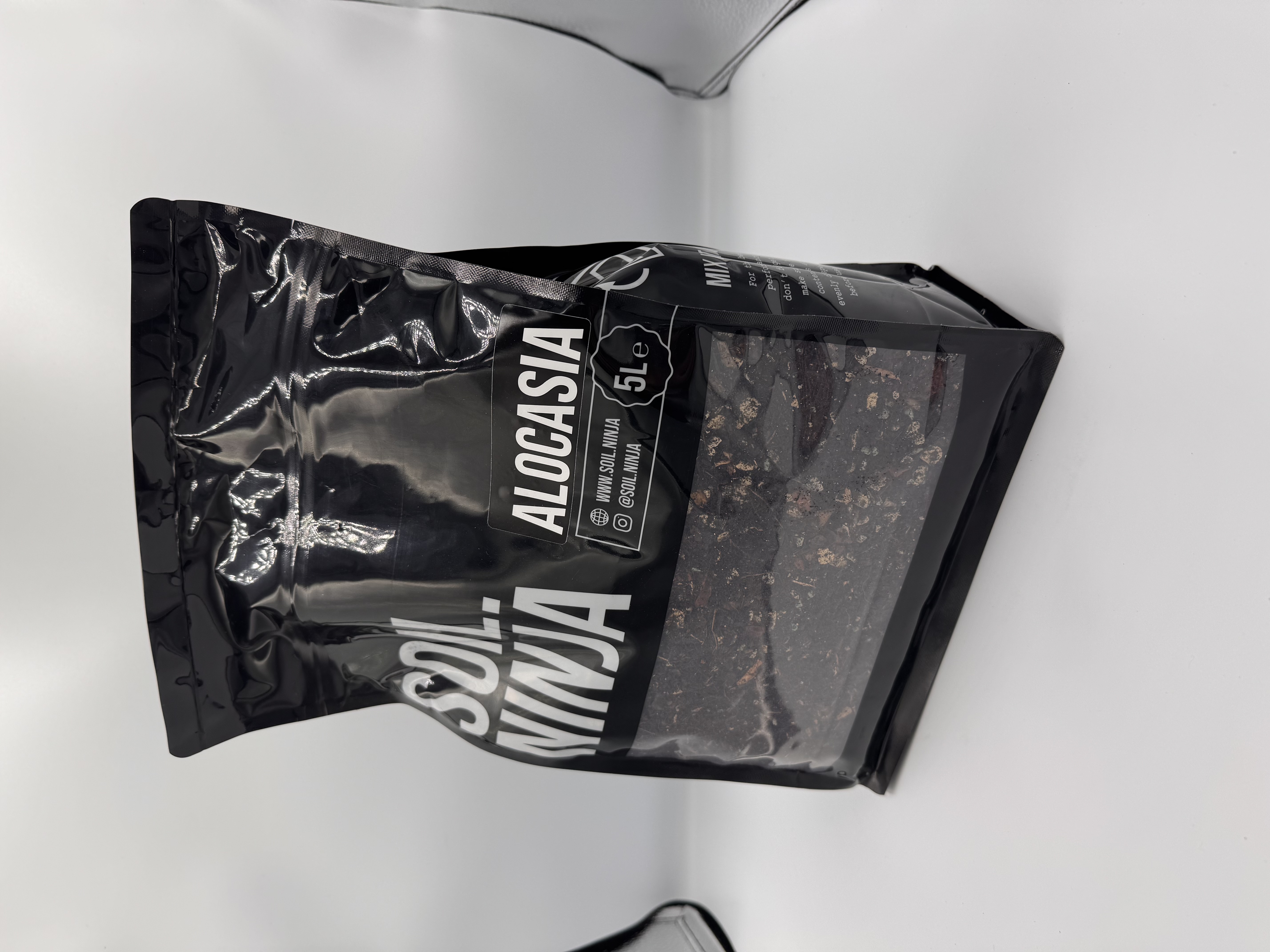 Soil Ninja Alocasia Blend