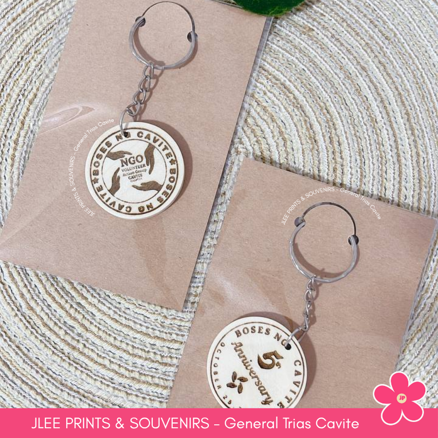 Wood Keychain engrave, personalized