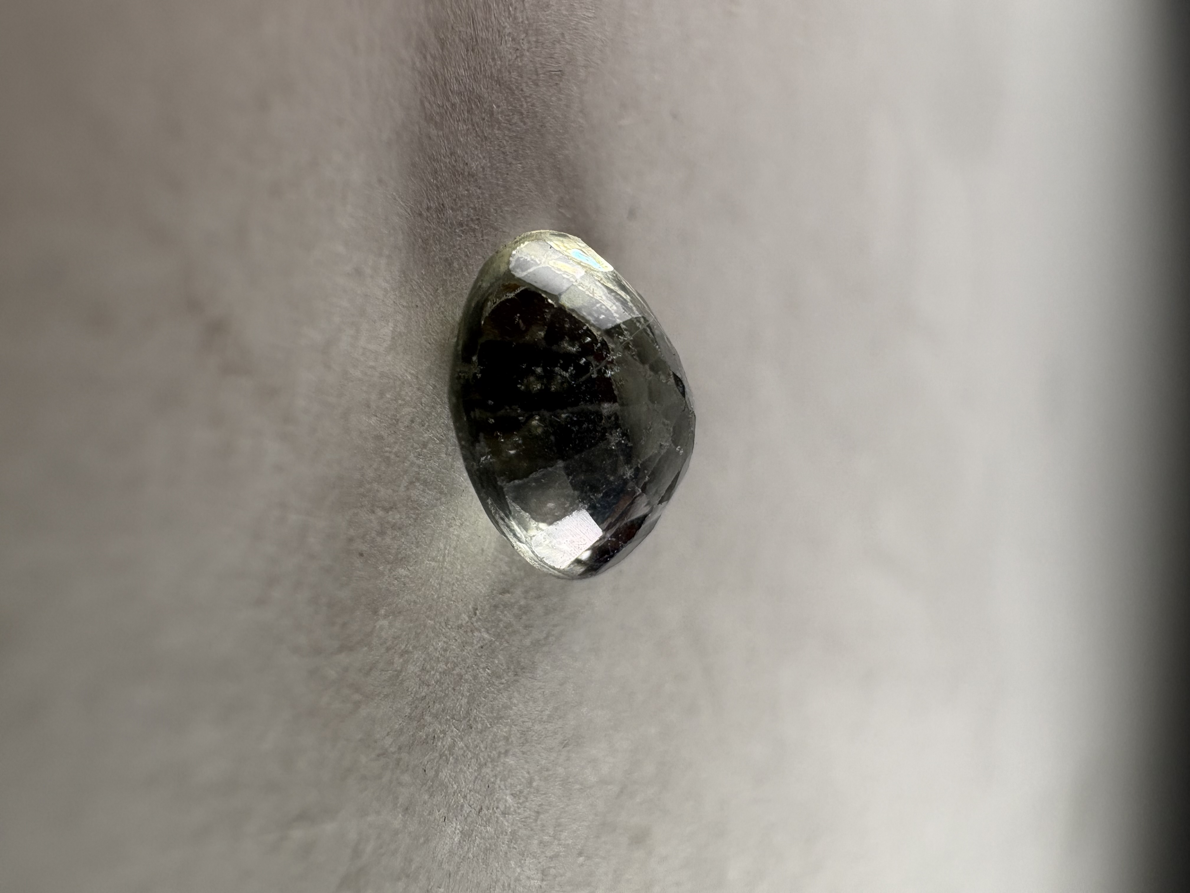 Saphir Gris 1,15 carats