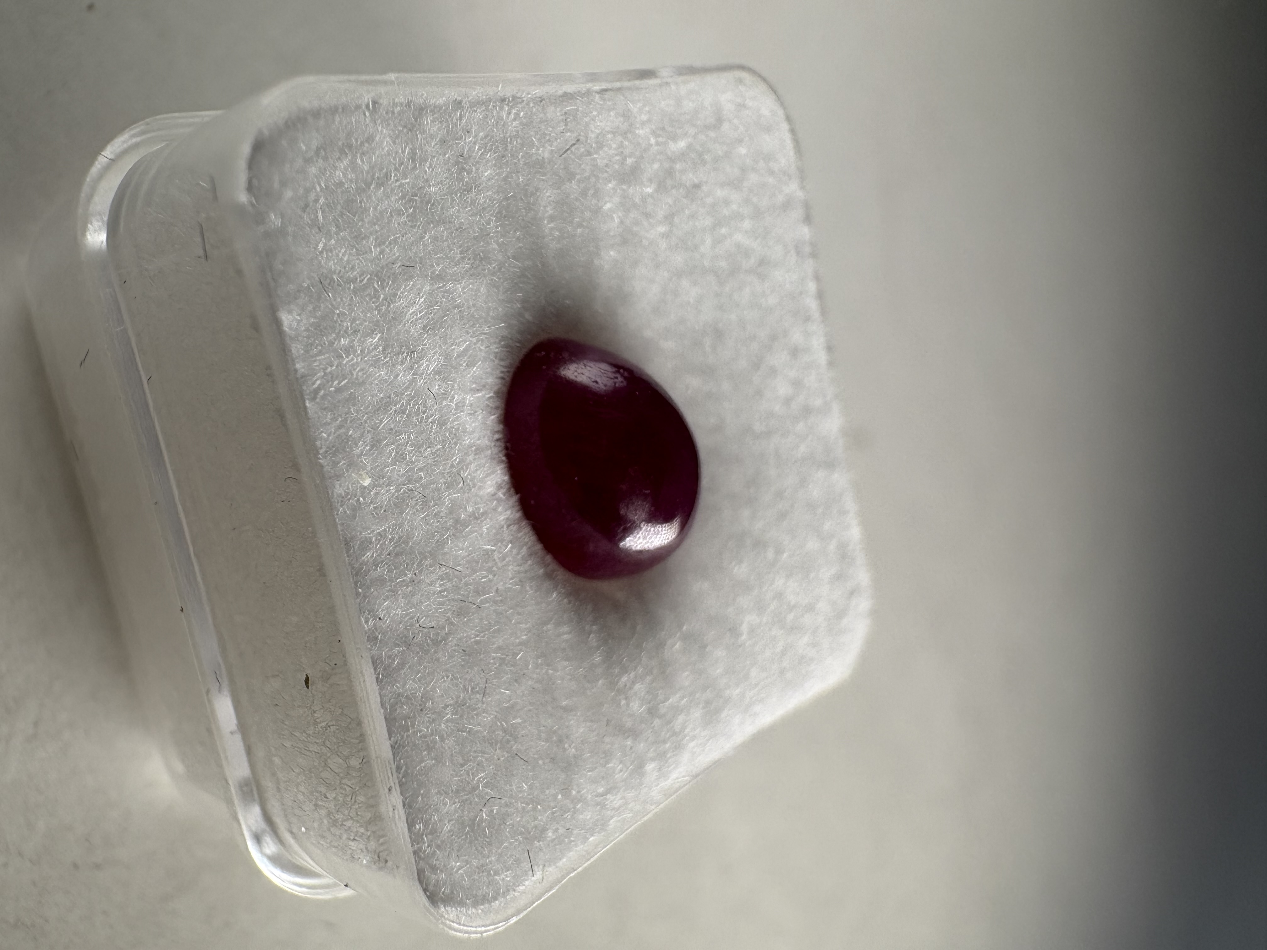 Rubis naturel cabochon 1,40 Carats