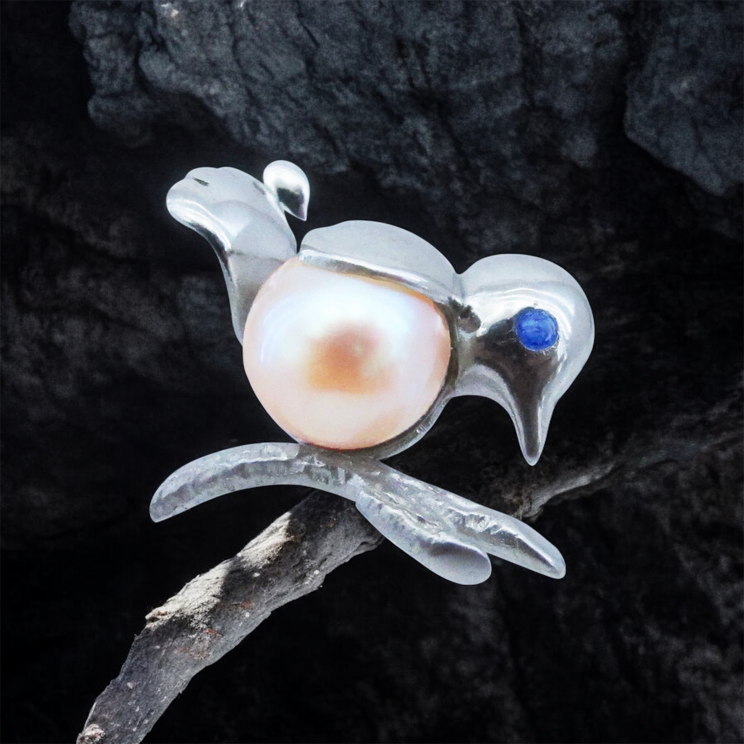 Pin's Moineau, Saphir et Perle