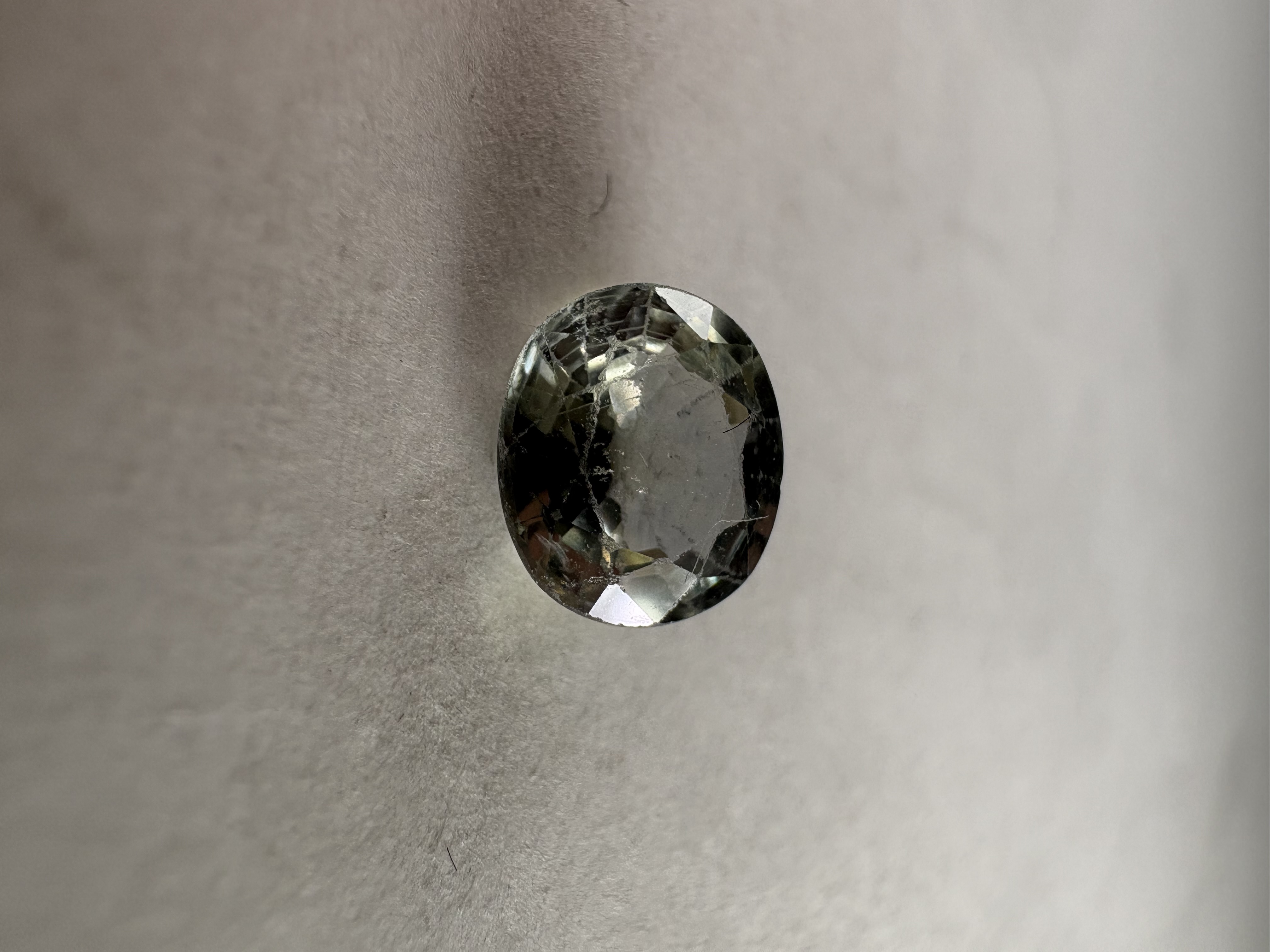 Saphir Gris 1,15 carats