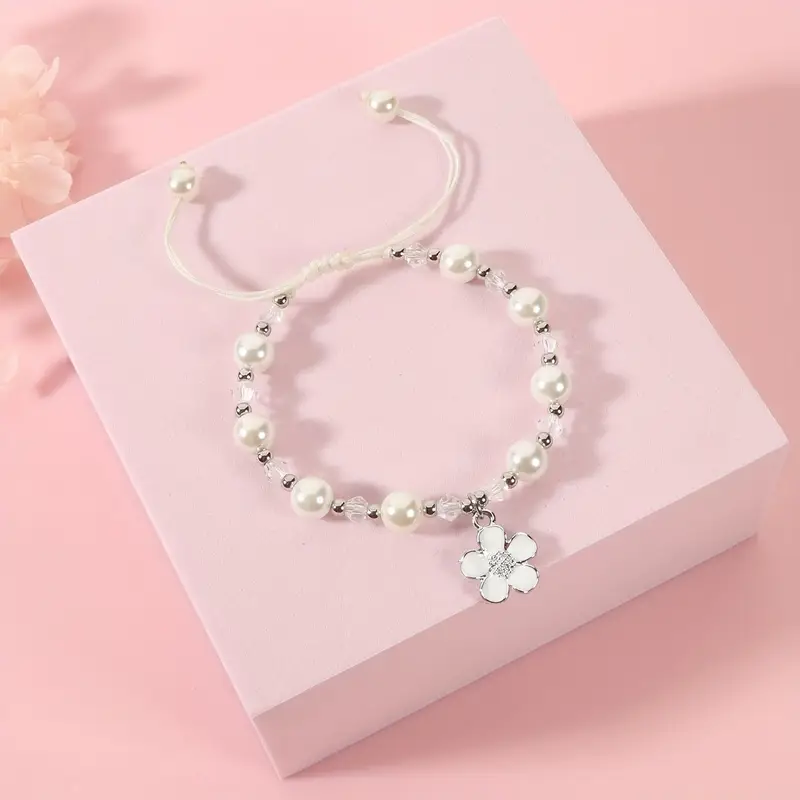 Elegant Floral Bracelet