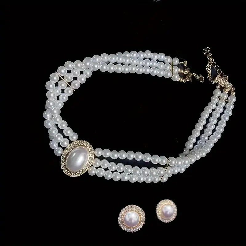 Luxurious Faux Pearl Necklace And Earring Set