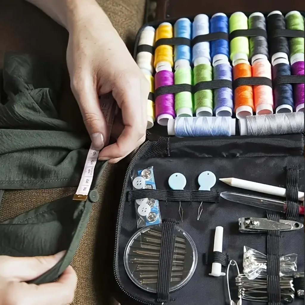 99 Piece Sewing Kit