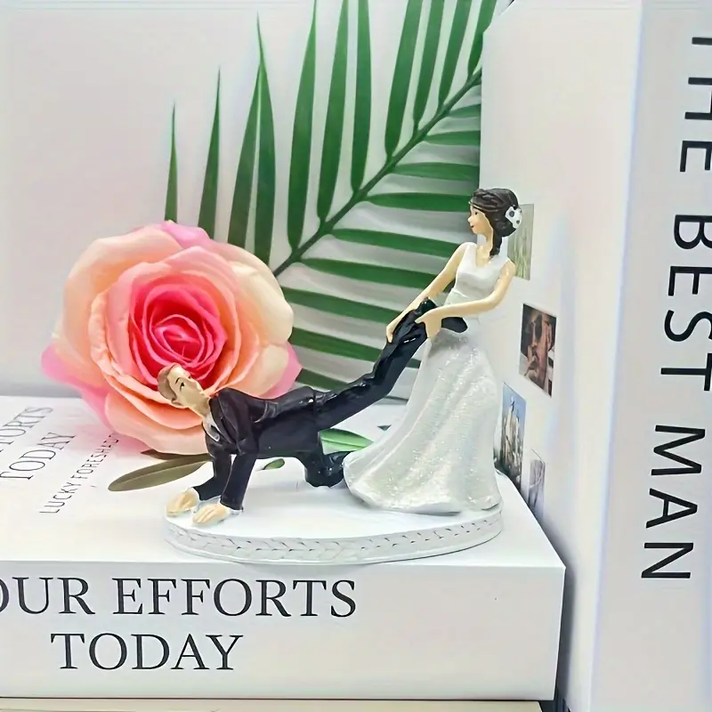 Romantic Bride & Groom Wedding Cake Topper