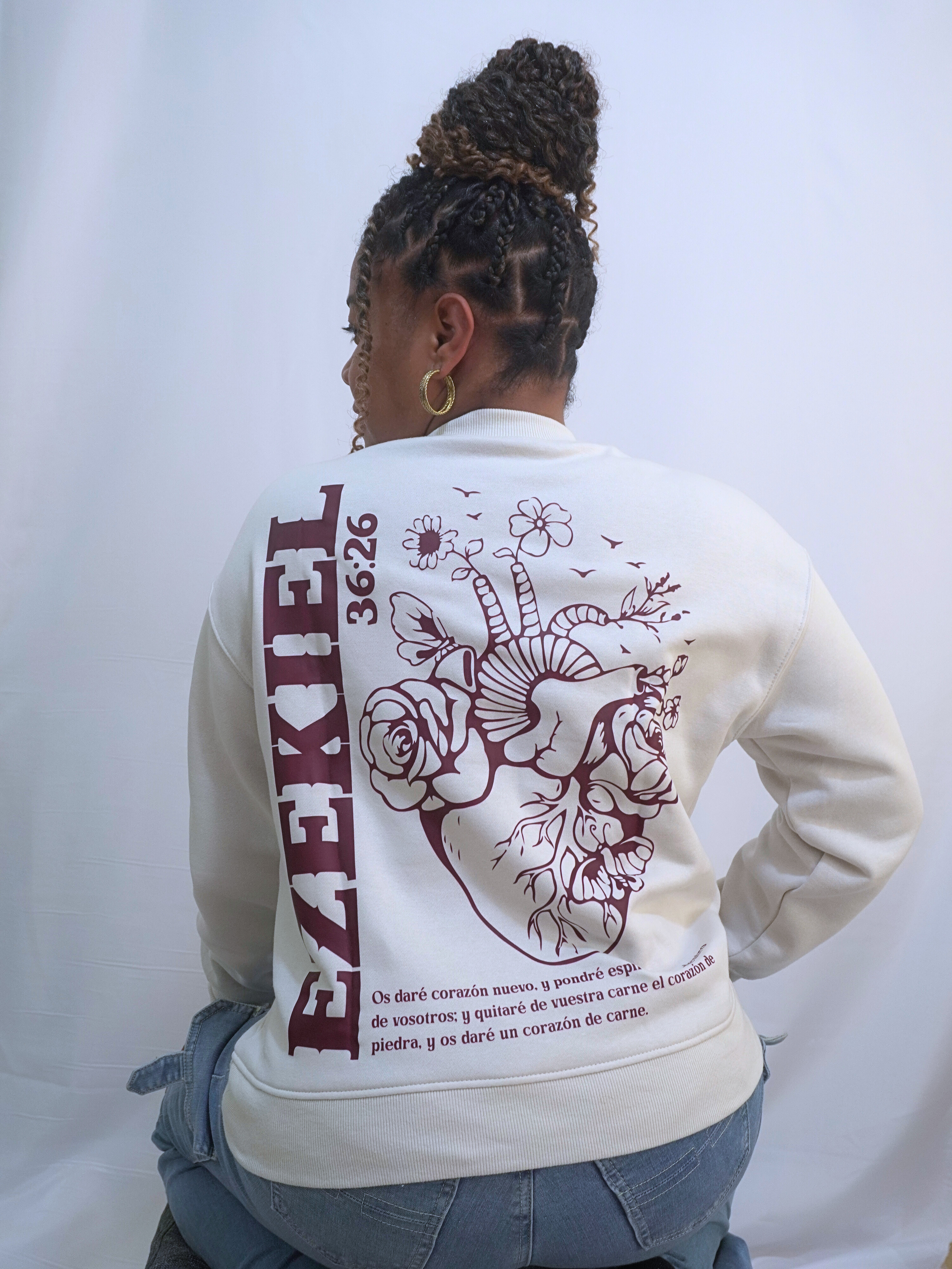 Sudadera blanca con estampado