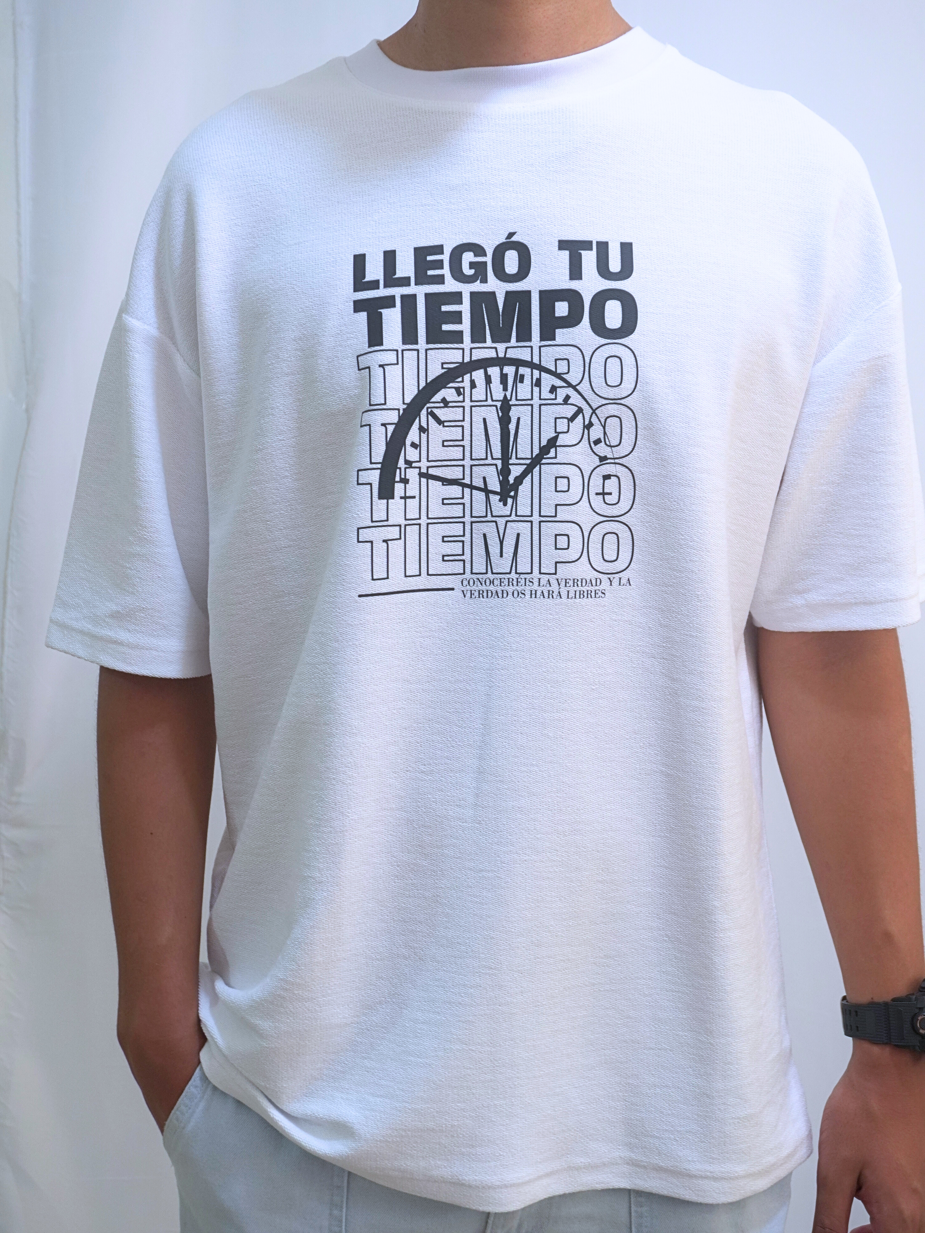 Camiseta blanca 'Llegó tu tiempo'