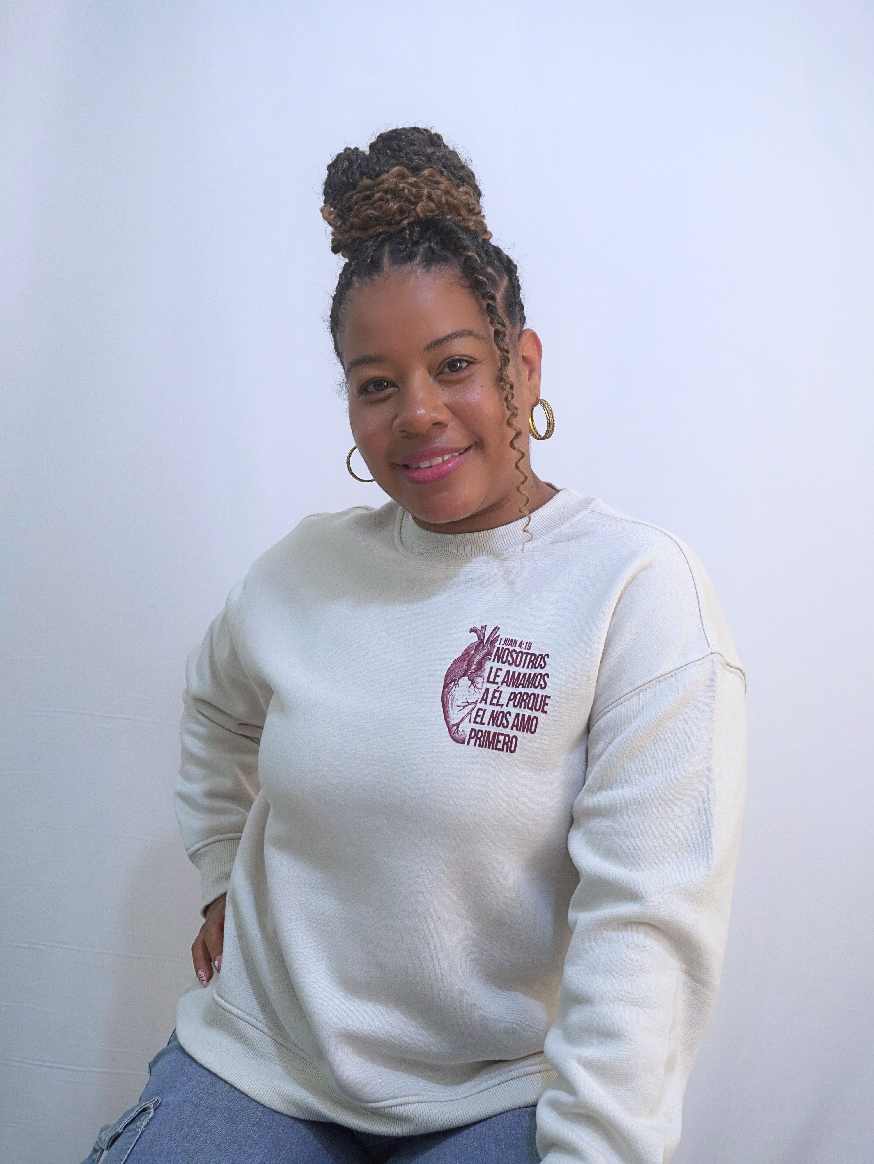 Sudadera blanca con estampado