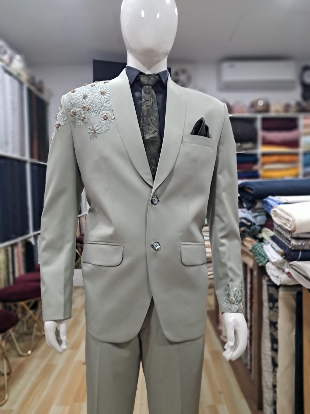 Men's Beige Embroidered Suit