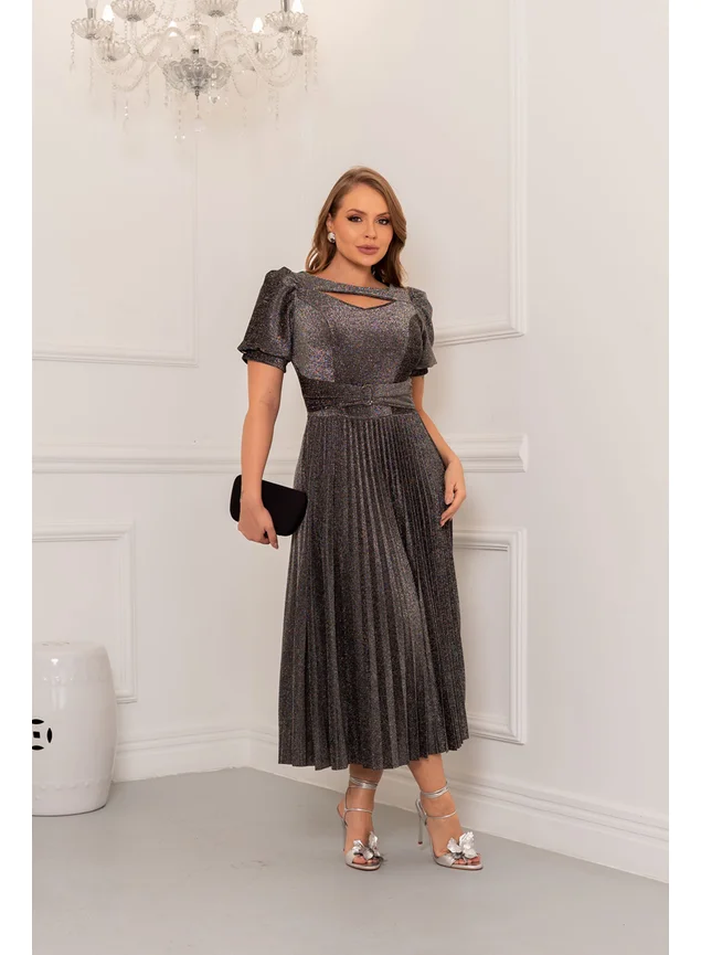 Vestido Evasê Cinza