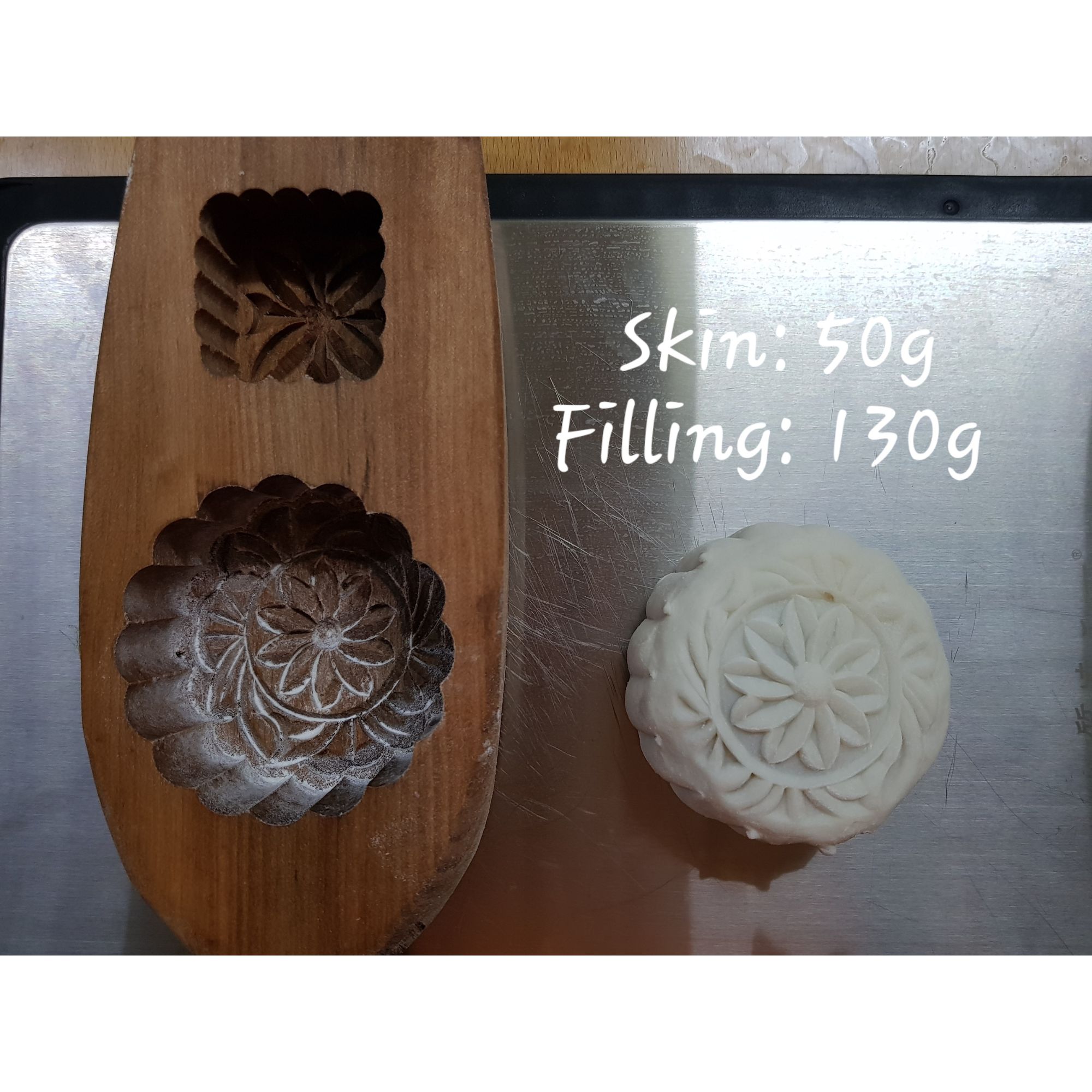 Round Mooncake Mould