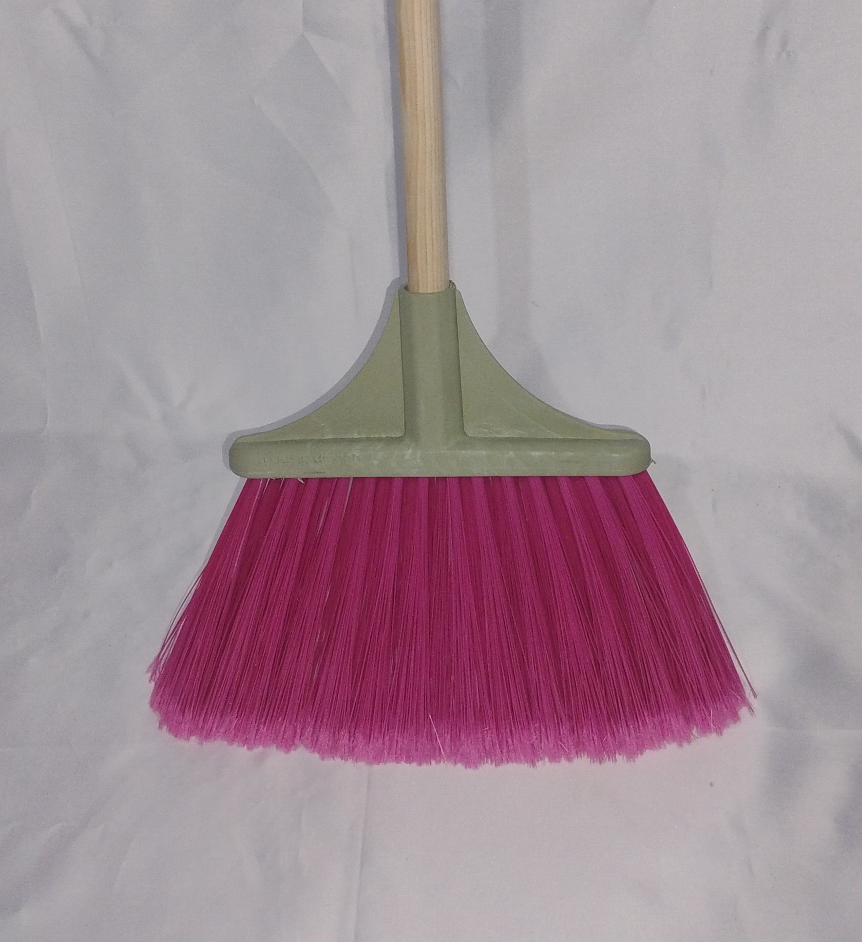 Escoba de abanico largo
