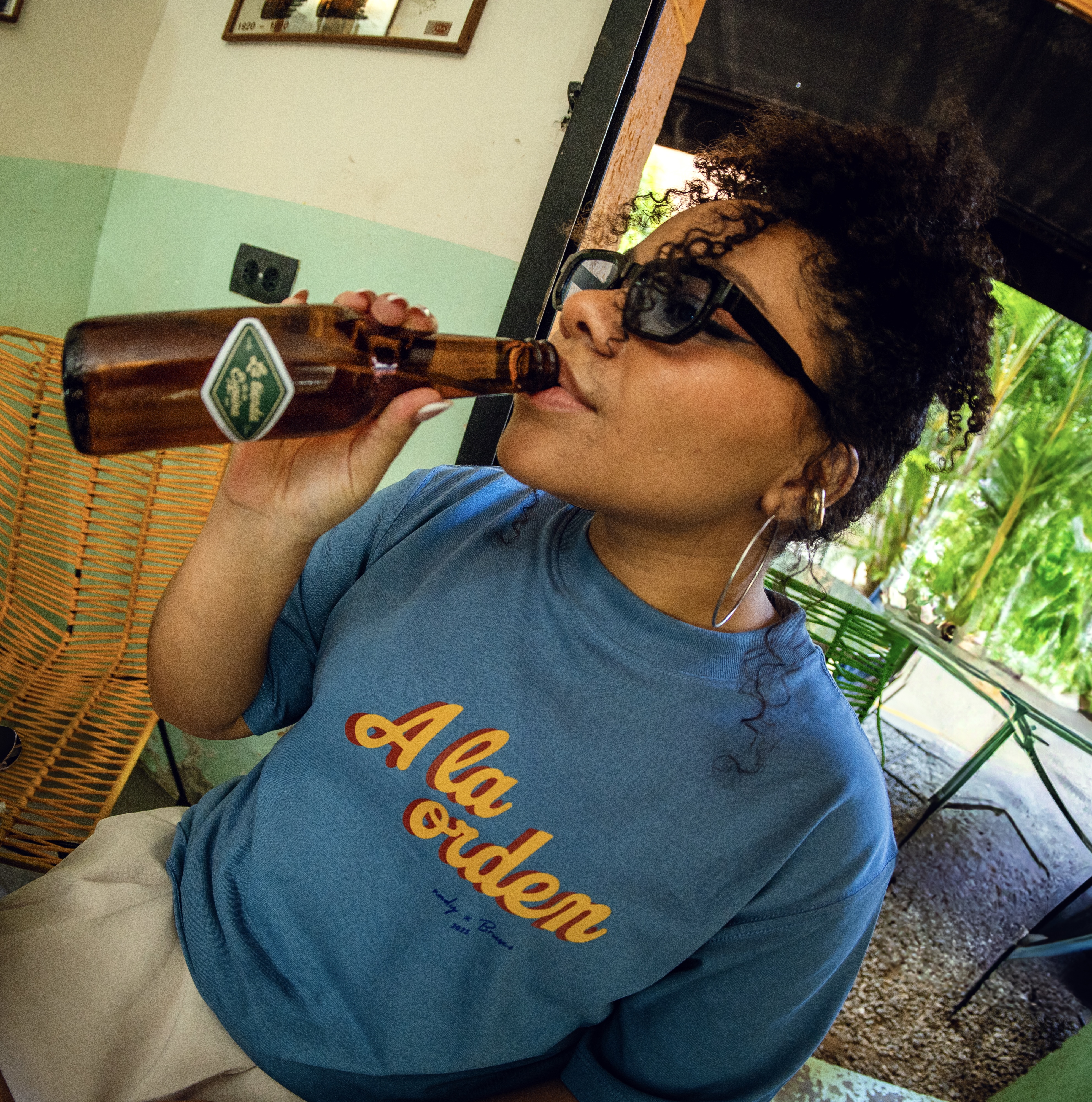 Camiseta Oversized “A la Orden” - La Tienda de la Esquina