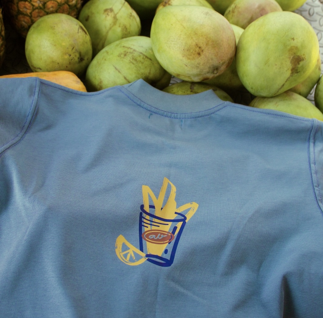 Camiseta Oversized “A la Orden” - La Tienda de la Esquina