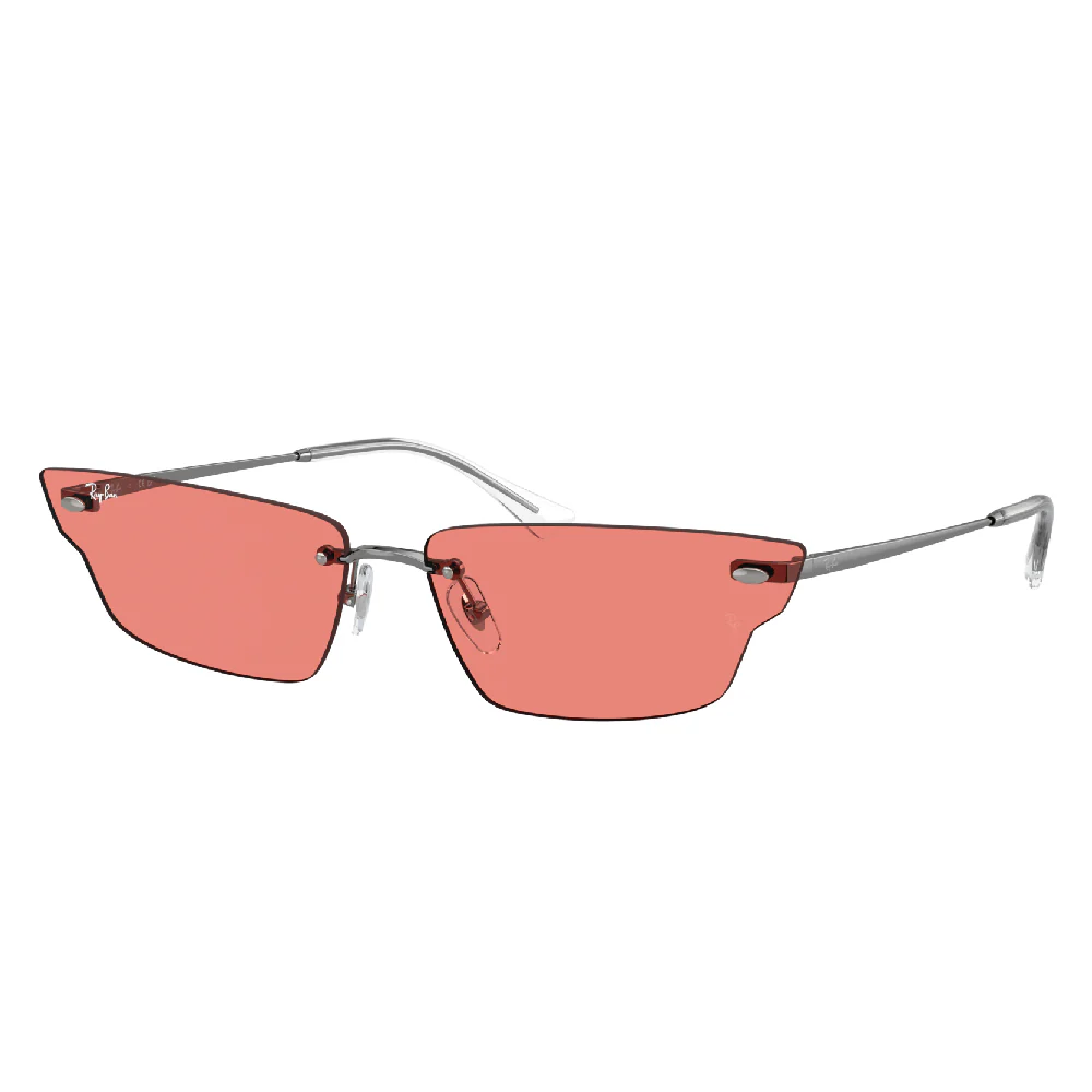 Gafas de sol con lentes rojas