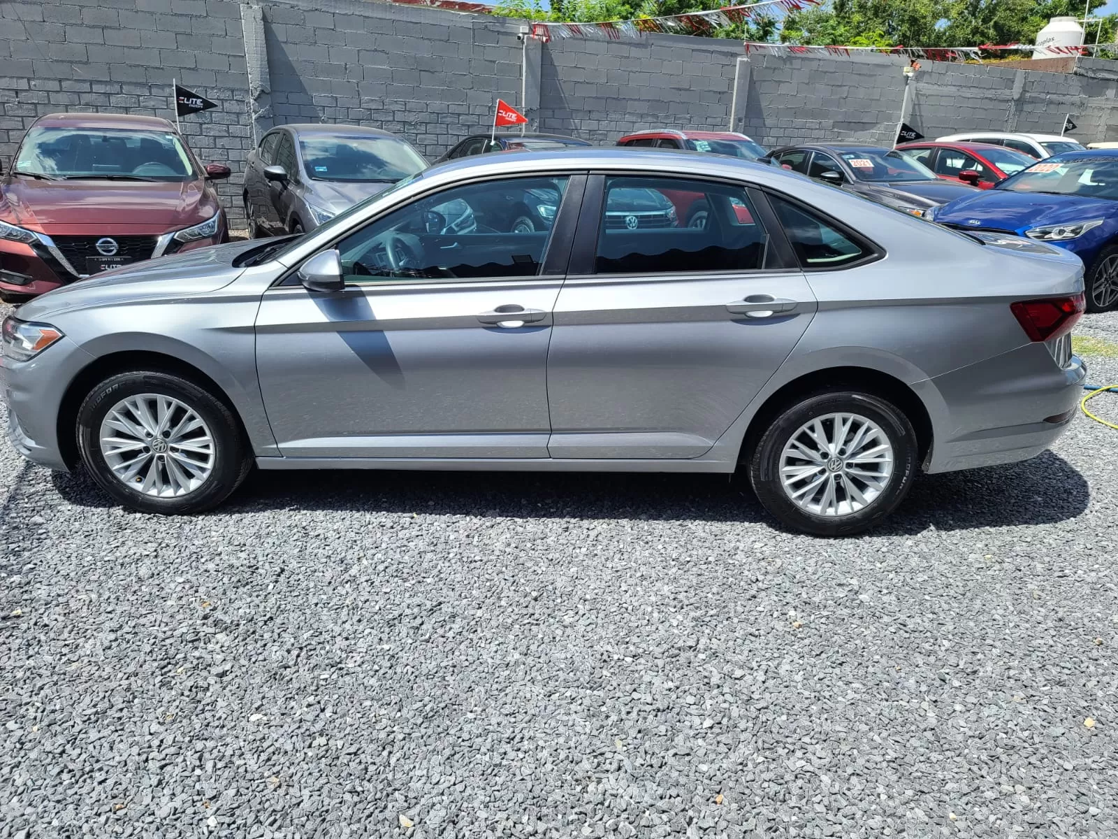 Viaje por Kilometros -VW JETTA (CONFORTLINE)