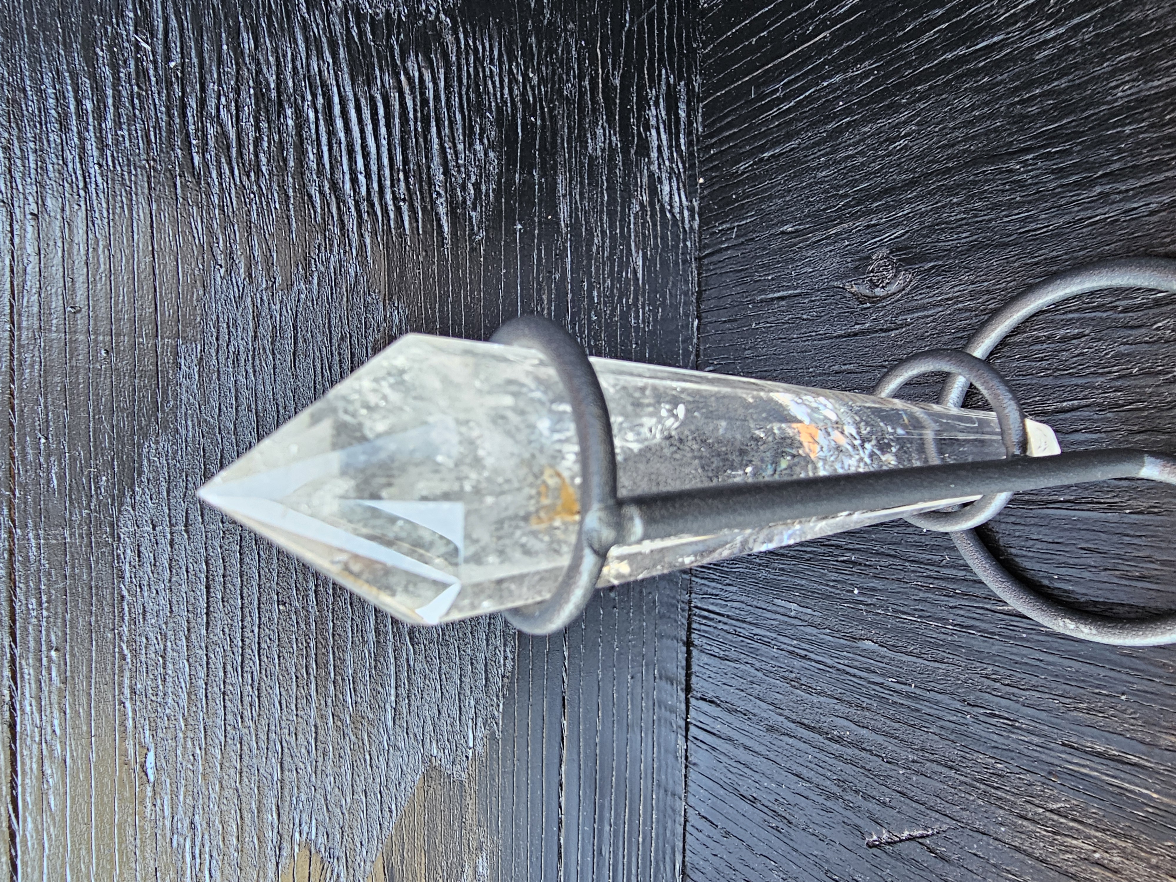 Stunning clear Quartz wand, metal holder included
