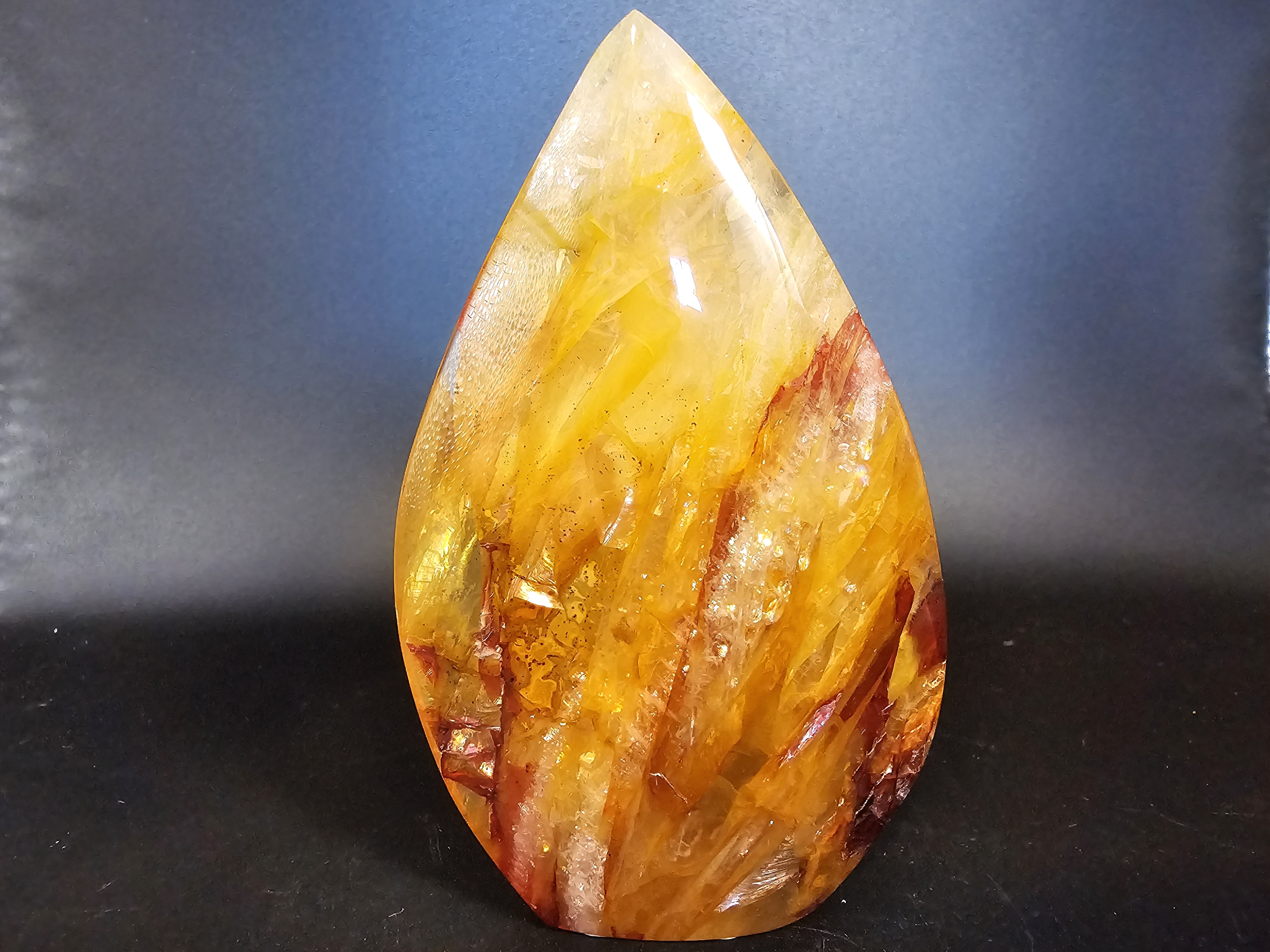 Golden Healer Teardrop Freeform With TONS of Flash!