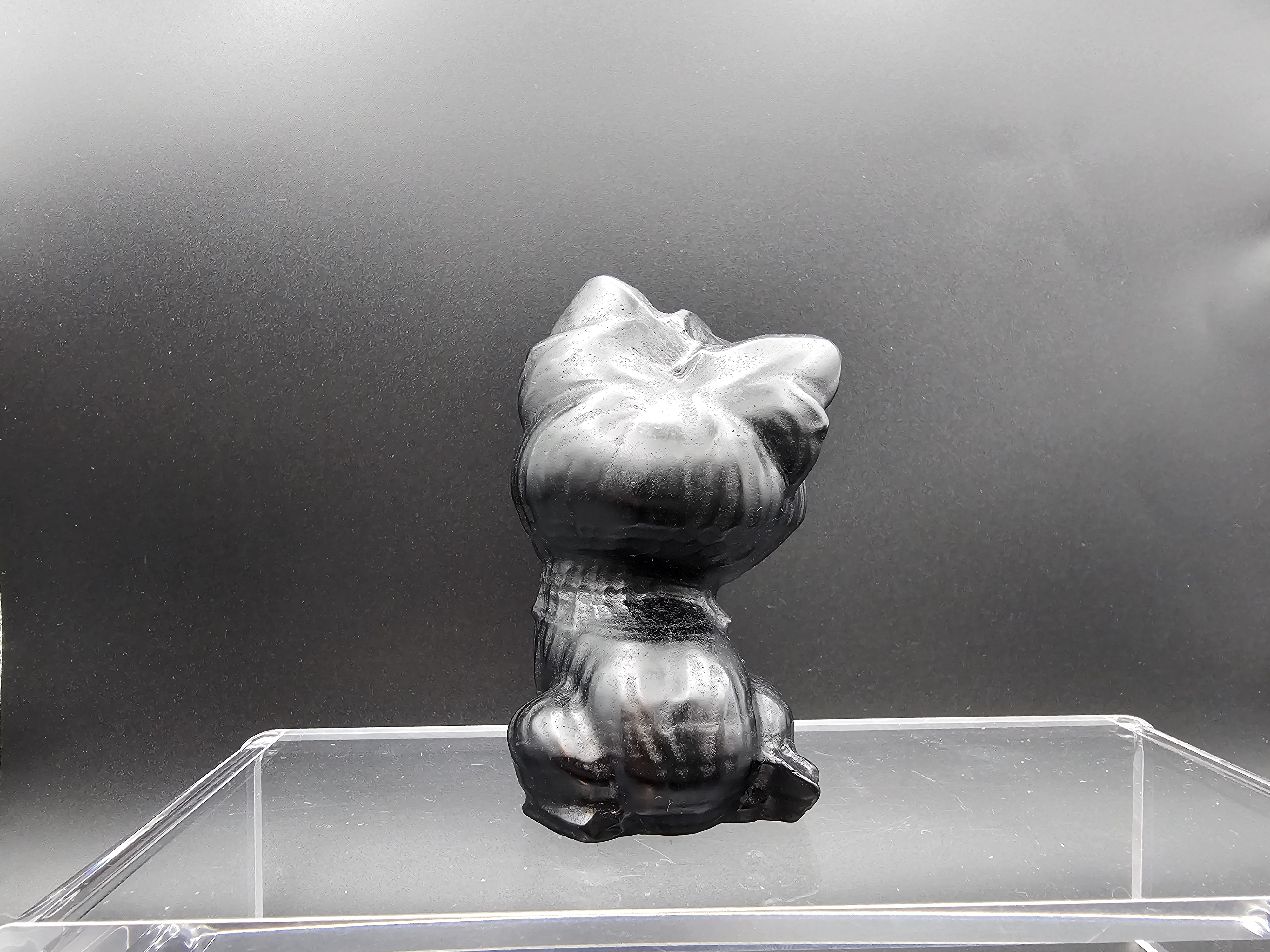 Adorable Obsidian Yorkshire Terrier Carving