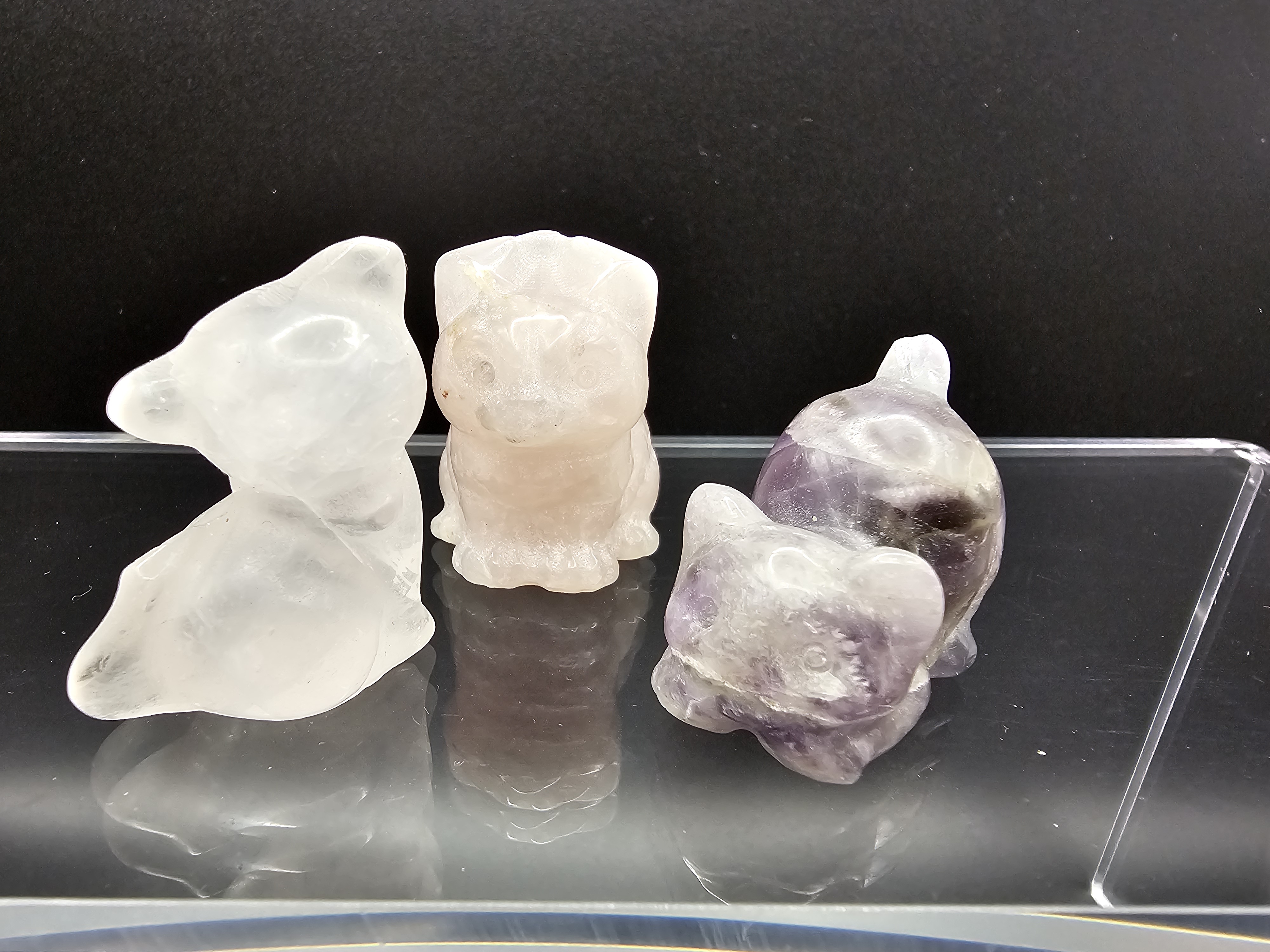 Do you have a crystal cat lover in your life?