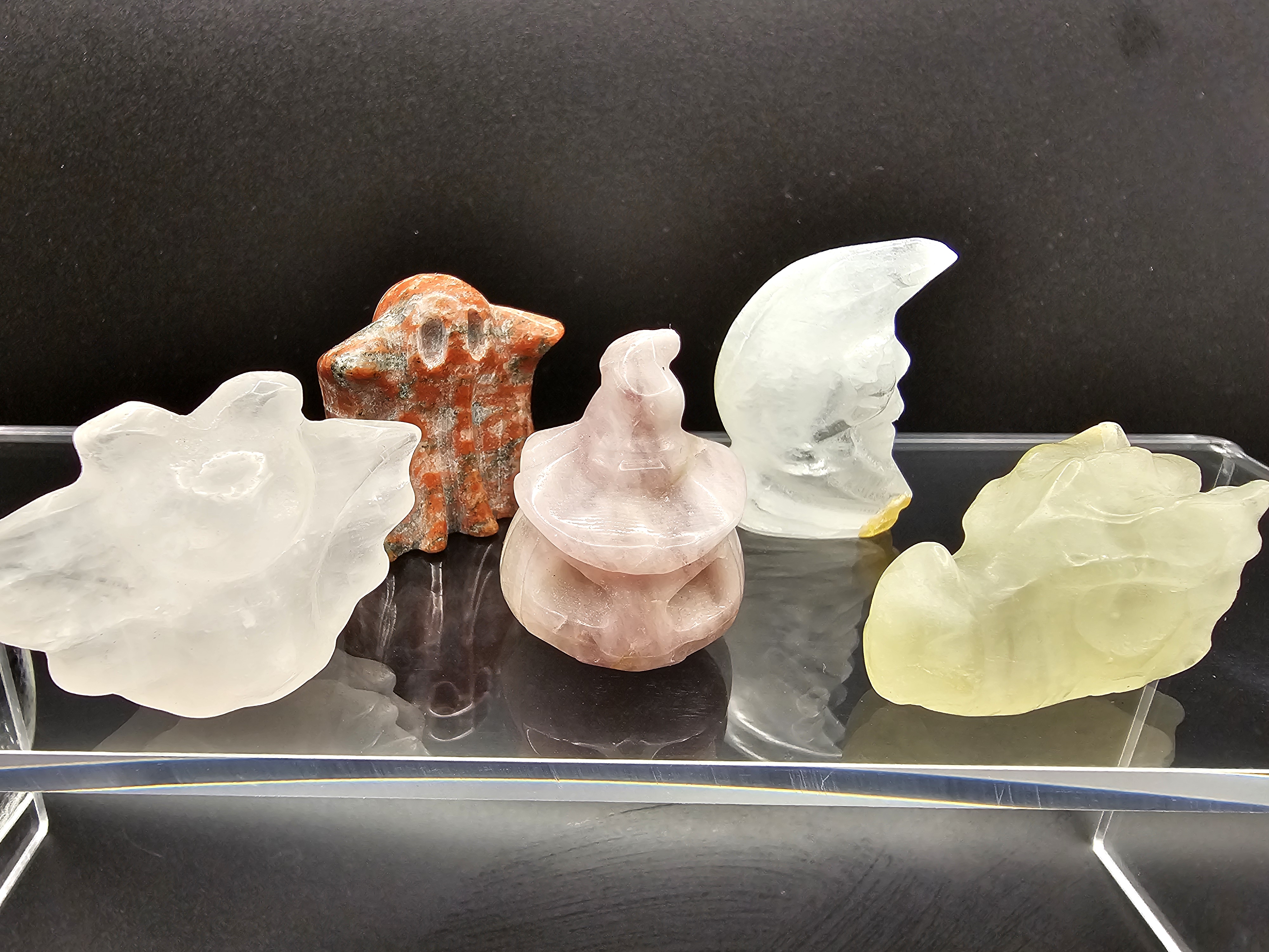 The ultimate Halloween carvings mini set!