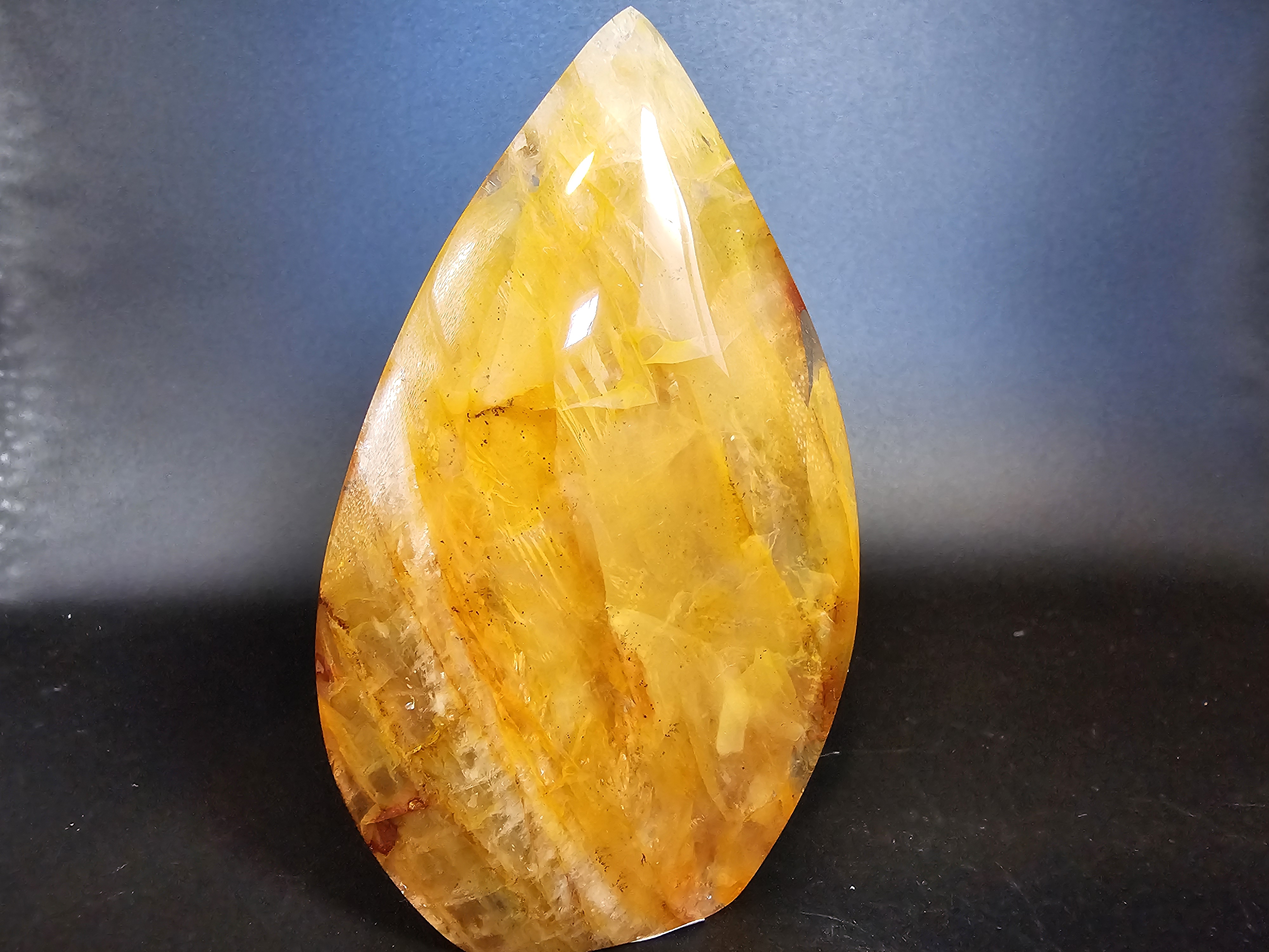 Golden Healer Teardrop Freeform With TONS of Flash!