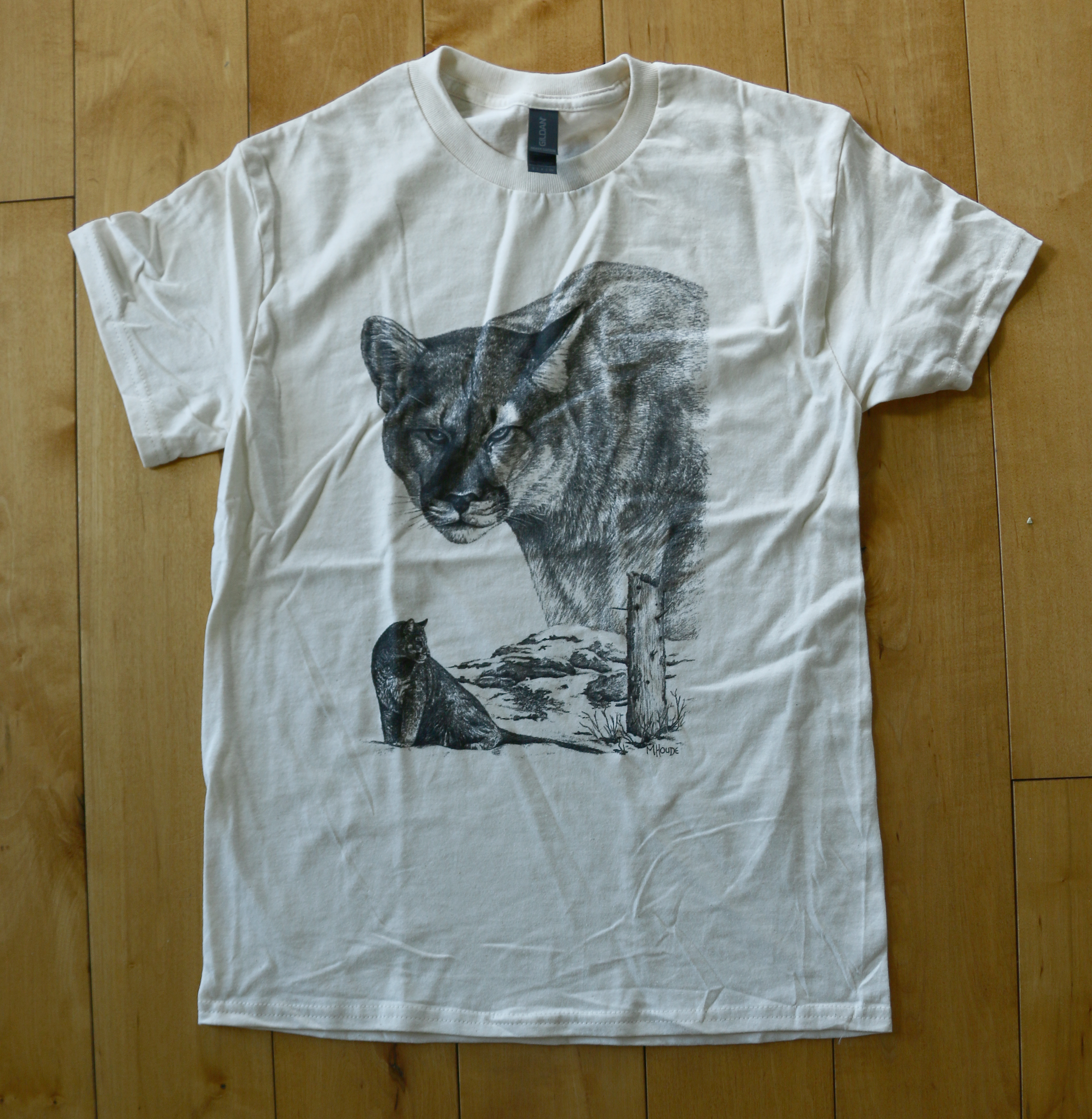 Cougar- T-shirt