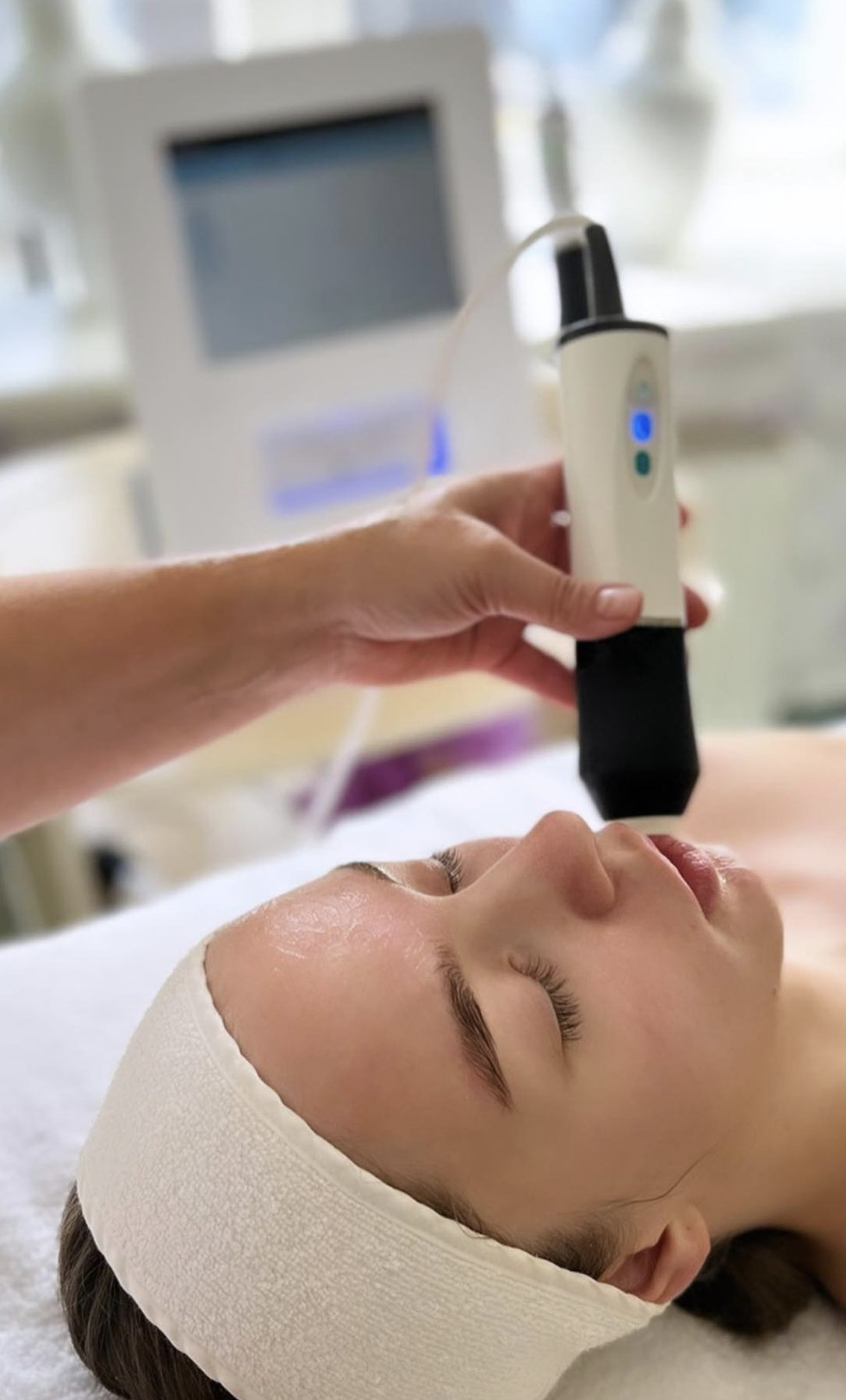 GENEO aparatinė veido procedūra