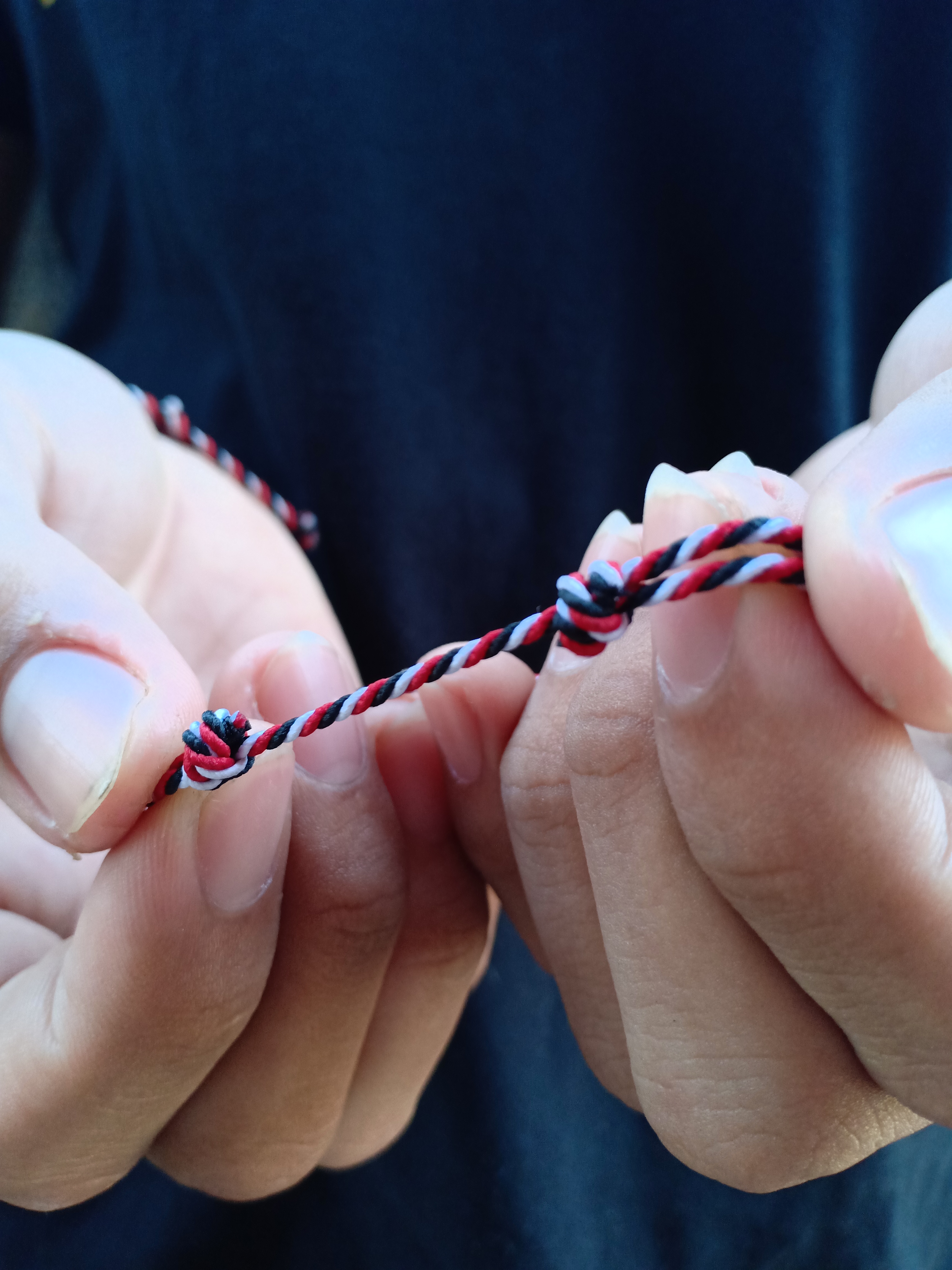 Gelang Tridatu Split Model Serut Adjustable 2 mm Anti Air