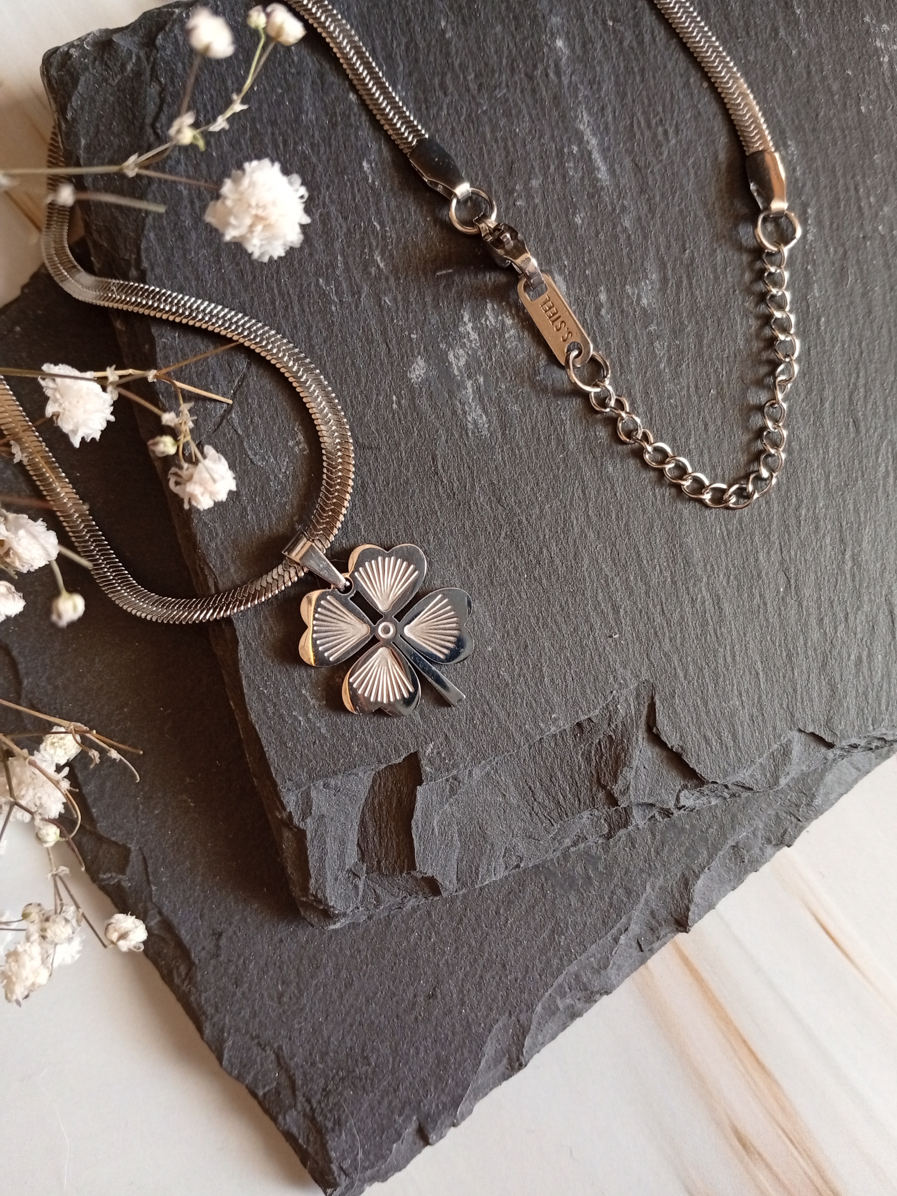 Edelstahl-Halskette "Glücksbringer"