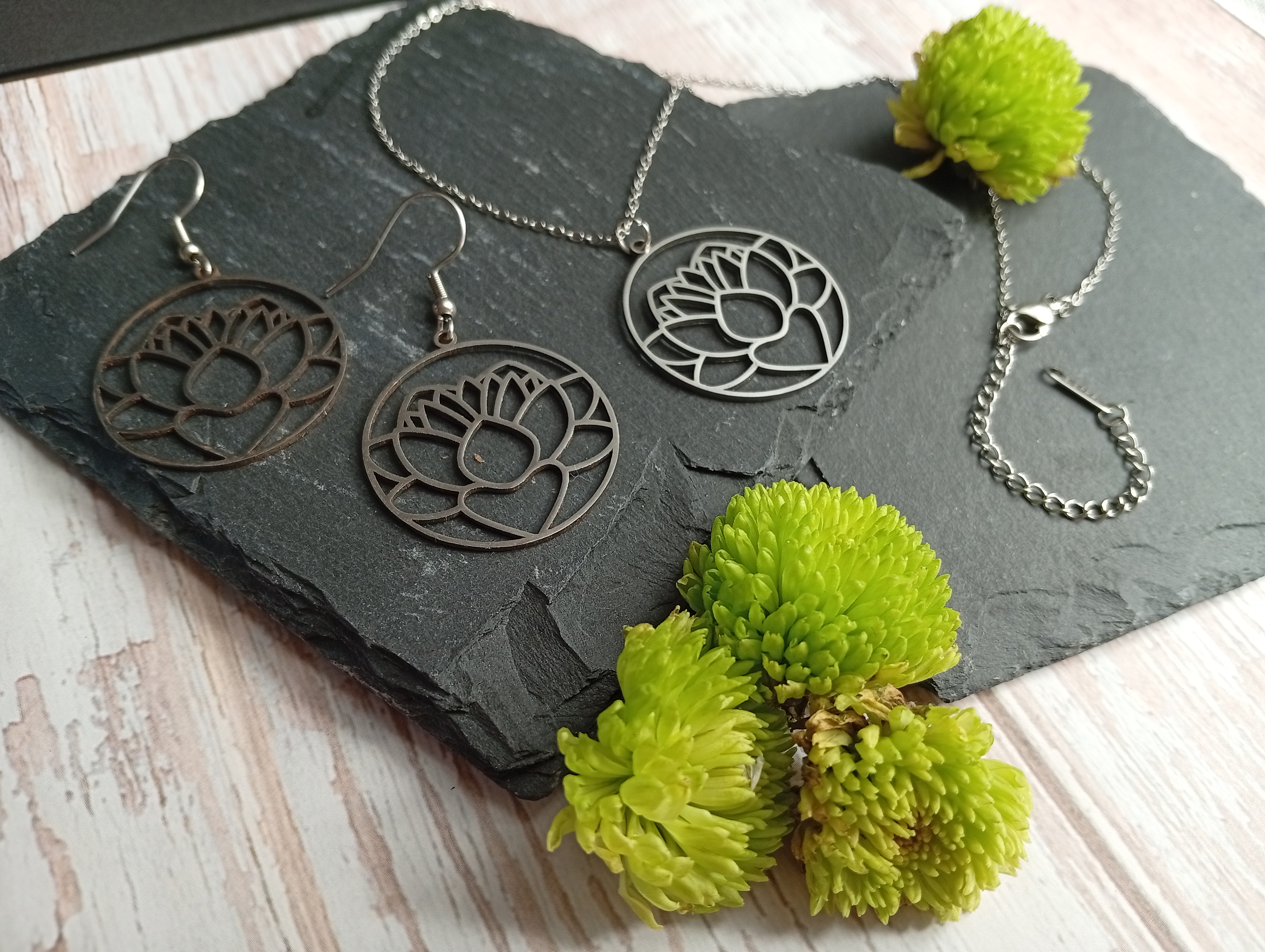 Edelstahl-Ohrringe "Lotus"