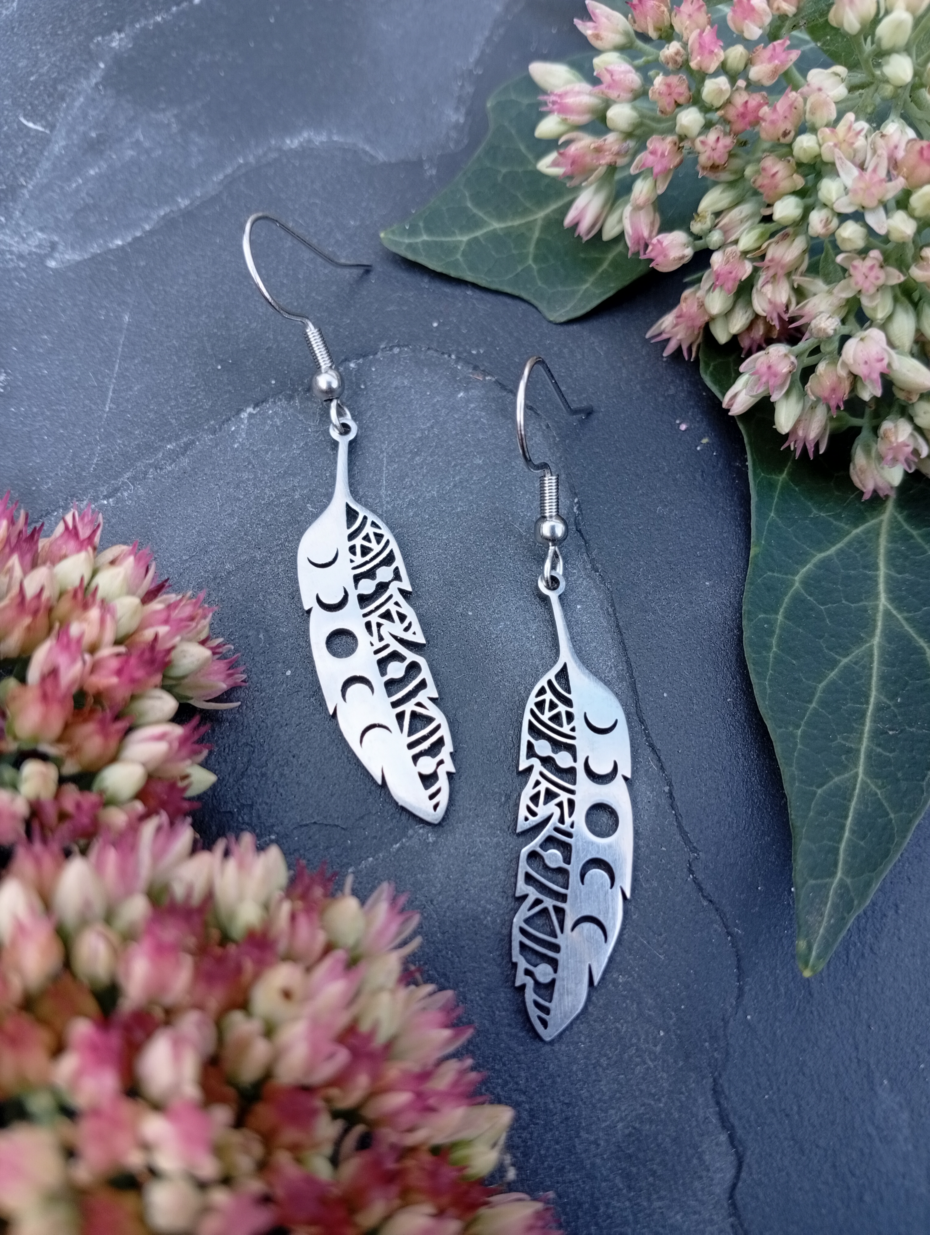 Feder-Ohrringe aus Edelstahl