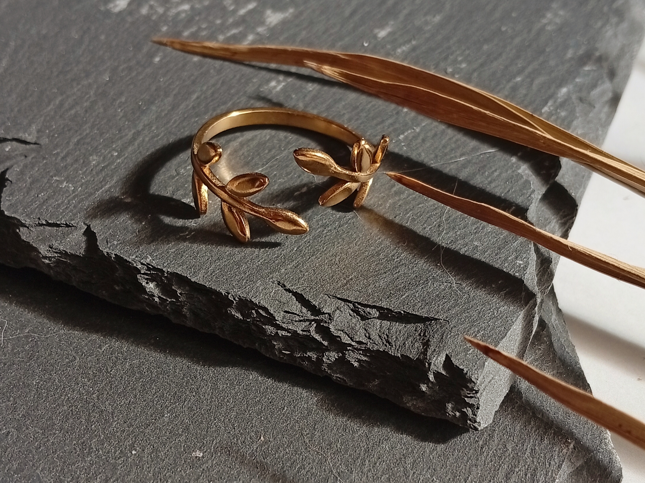 Edelstahl-Ring "Laurel"