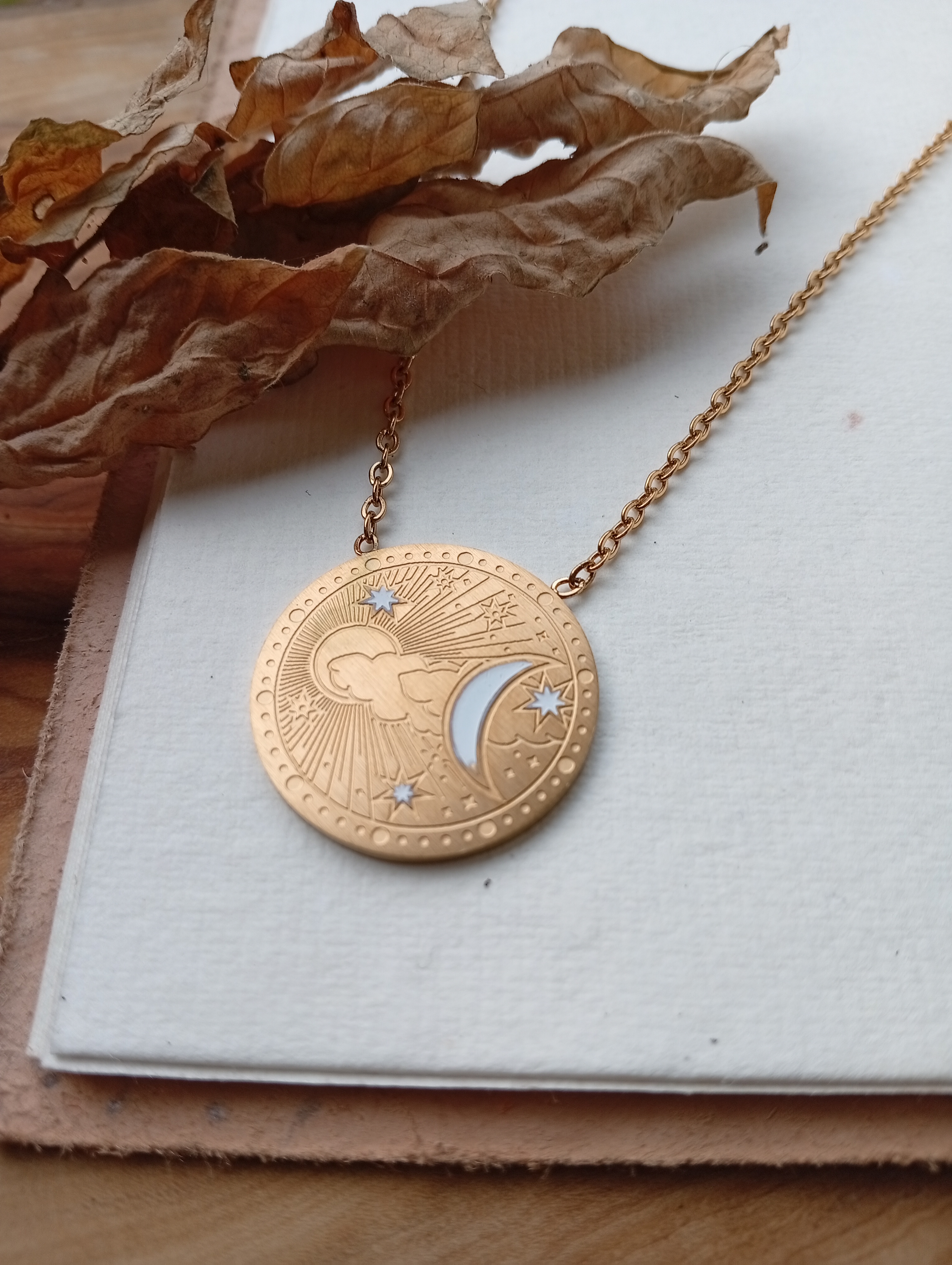 Vergoldete Edelstahlhalskette "Himmelsscheibe"