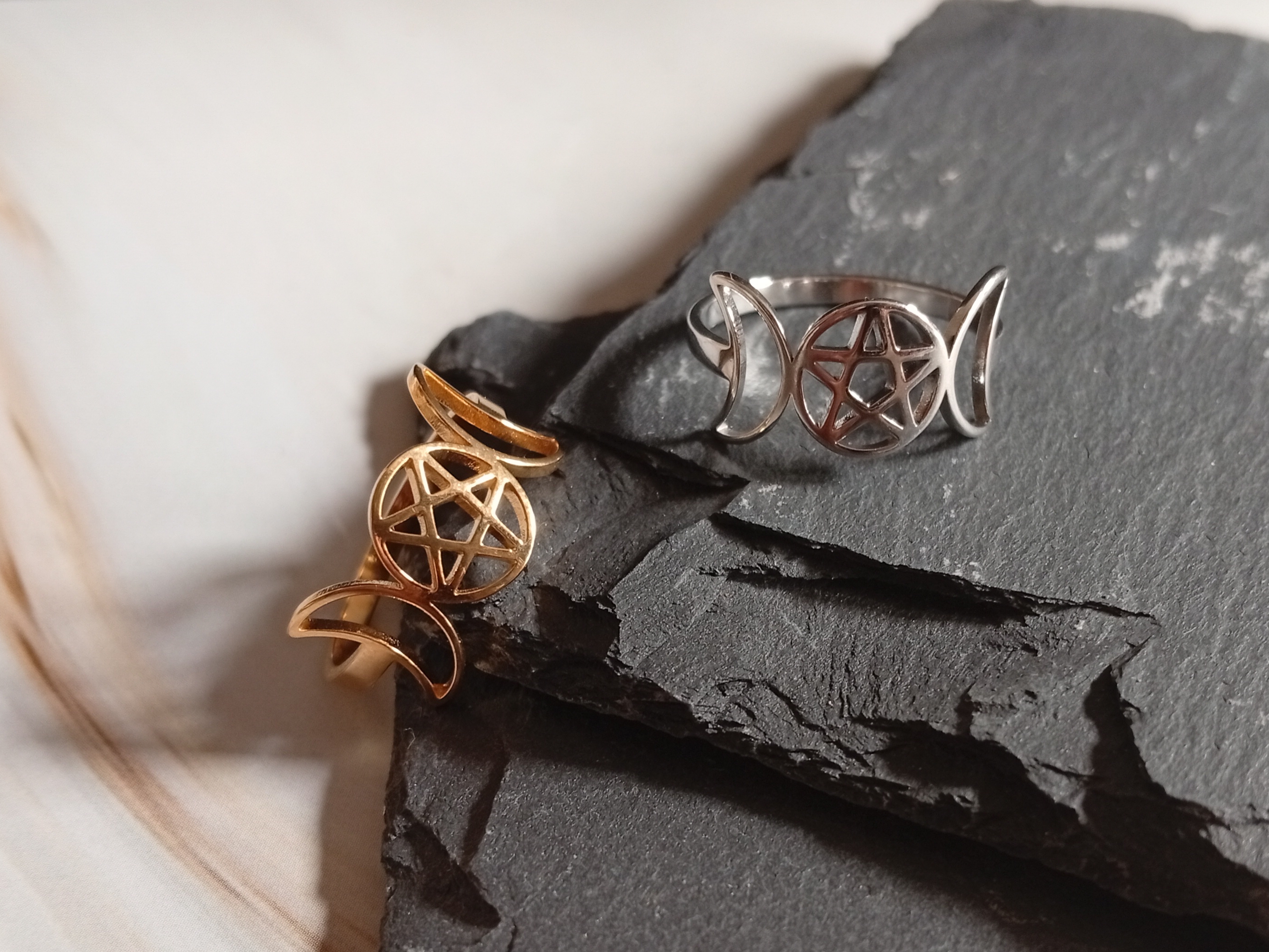 Edelstahl-Ring " Dreifachmond"