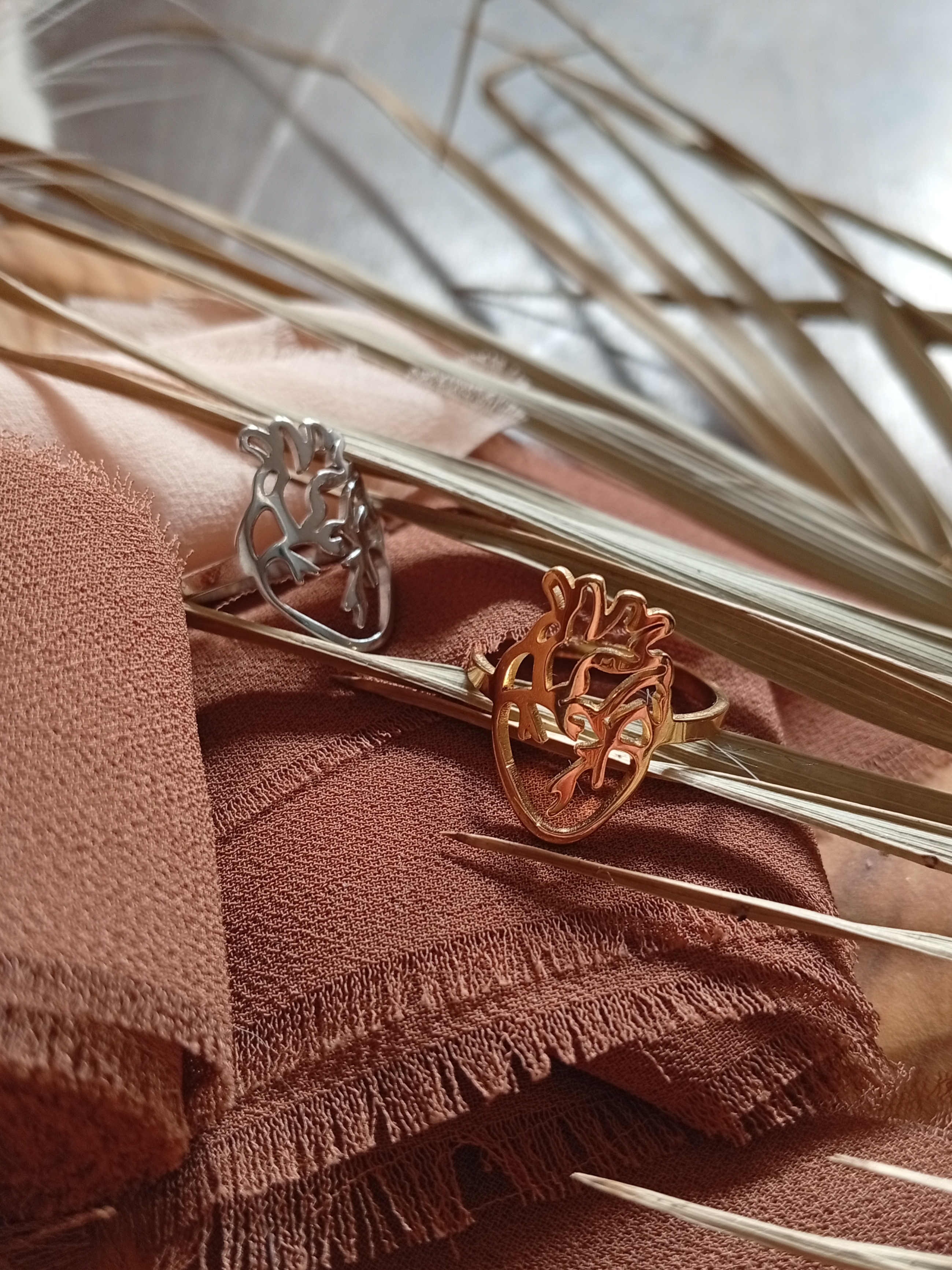 Edelstahl-Ring "Anatomisches Herz"