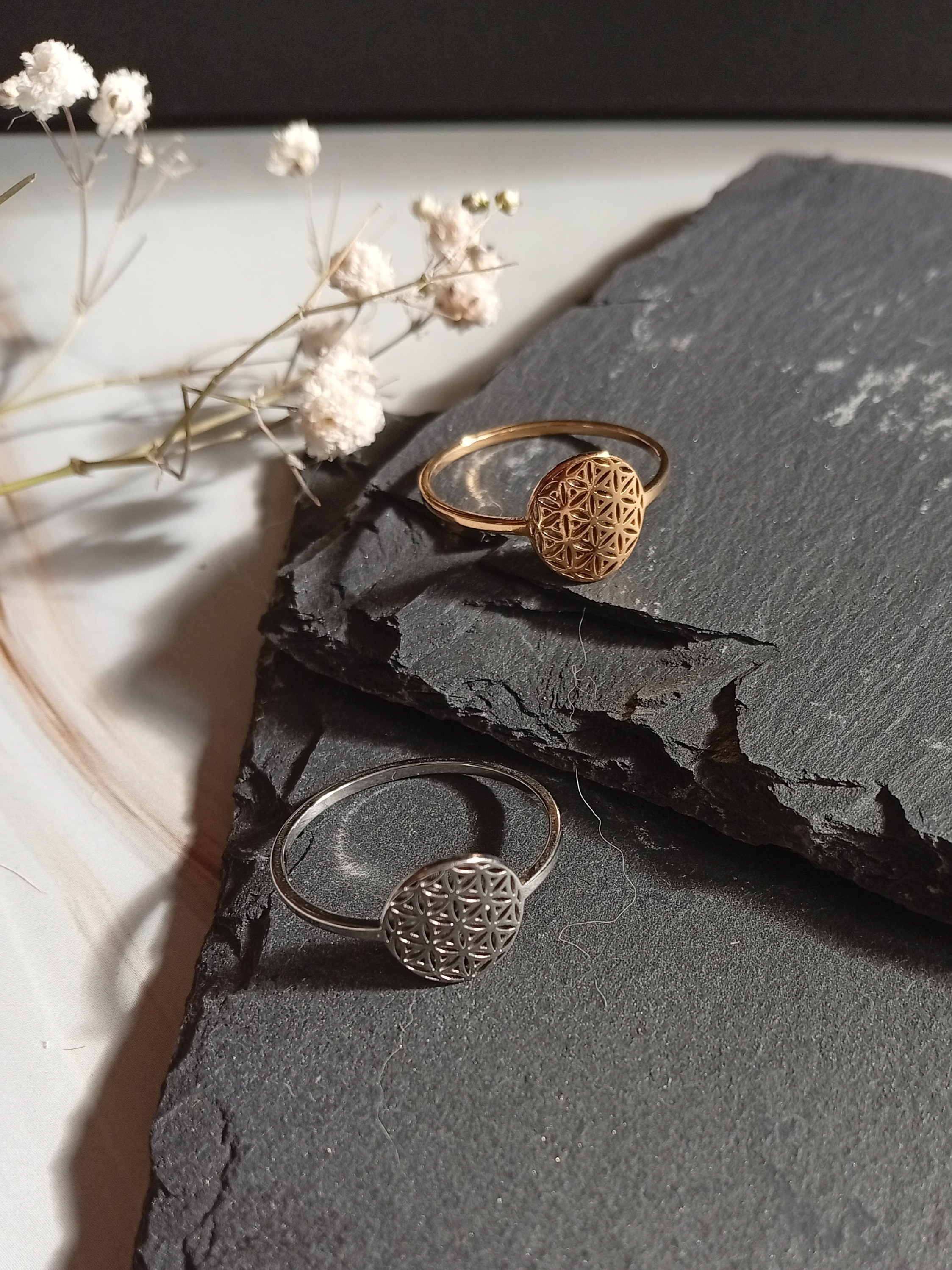 Edelstahl-Ring "Blume des Lebens"