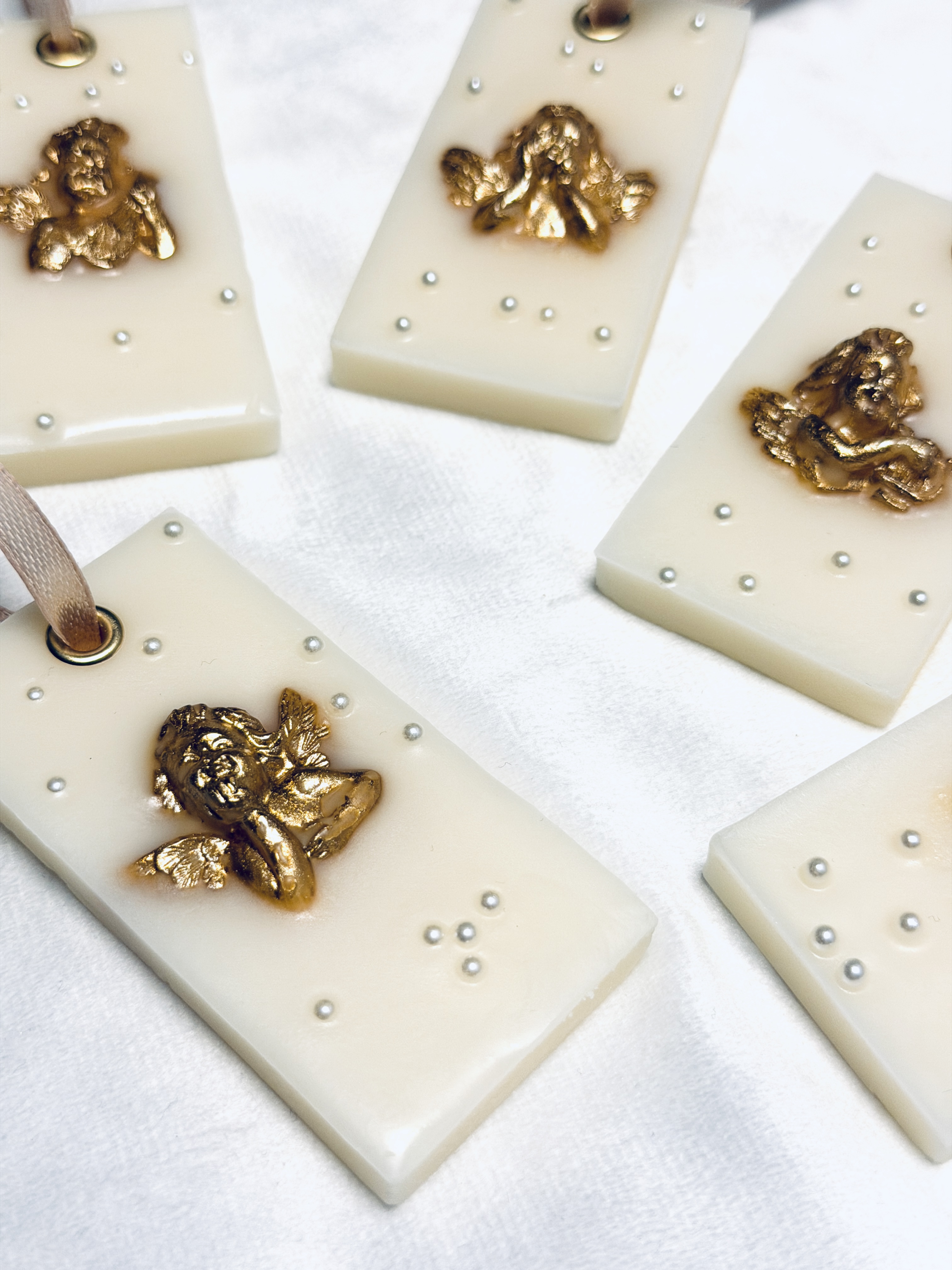 Spintos - stalčių kvapukas