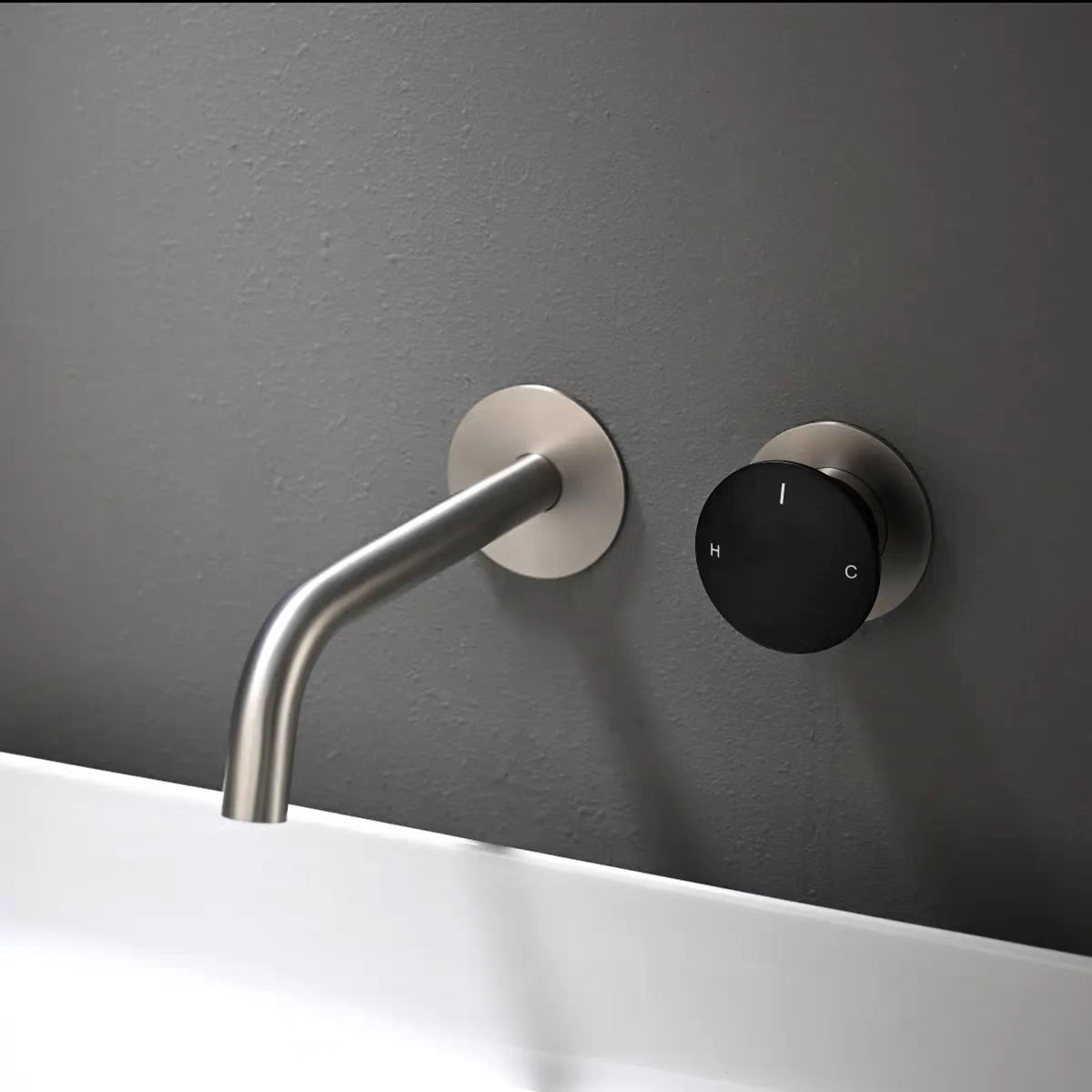Wall Mounted Faucet